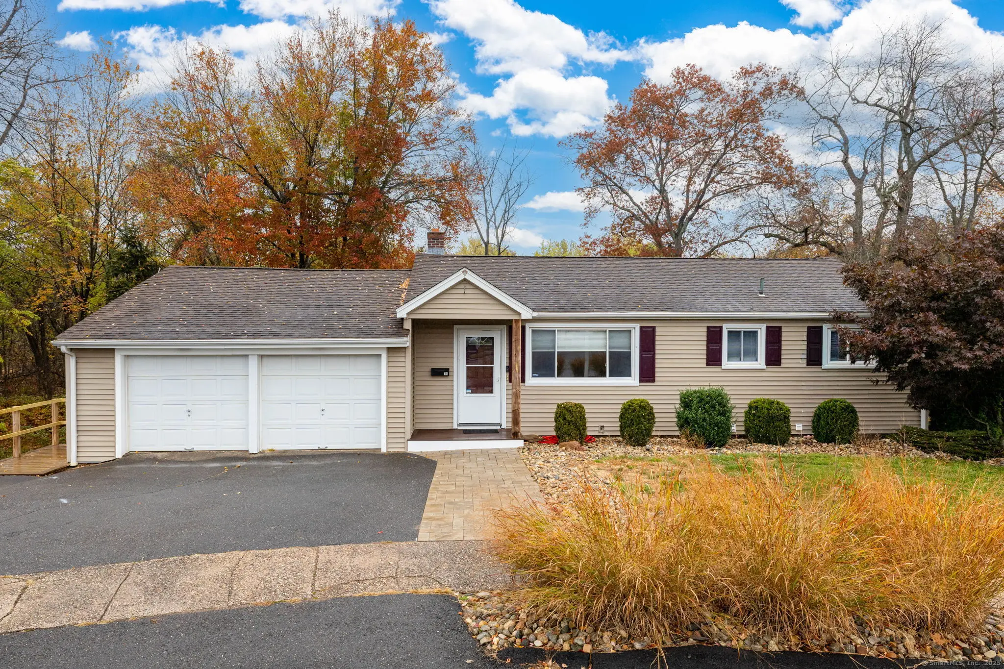 14 Mckernan Drive, Plainville