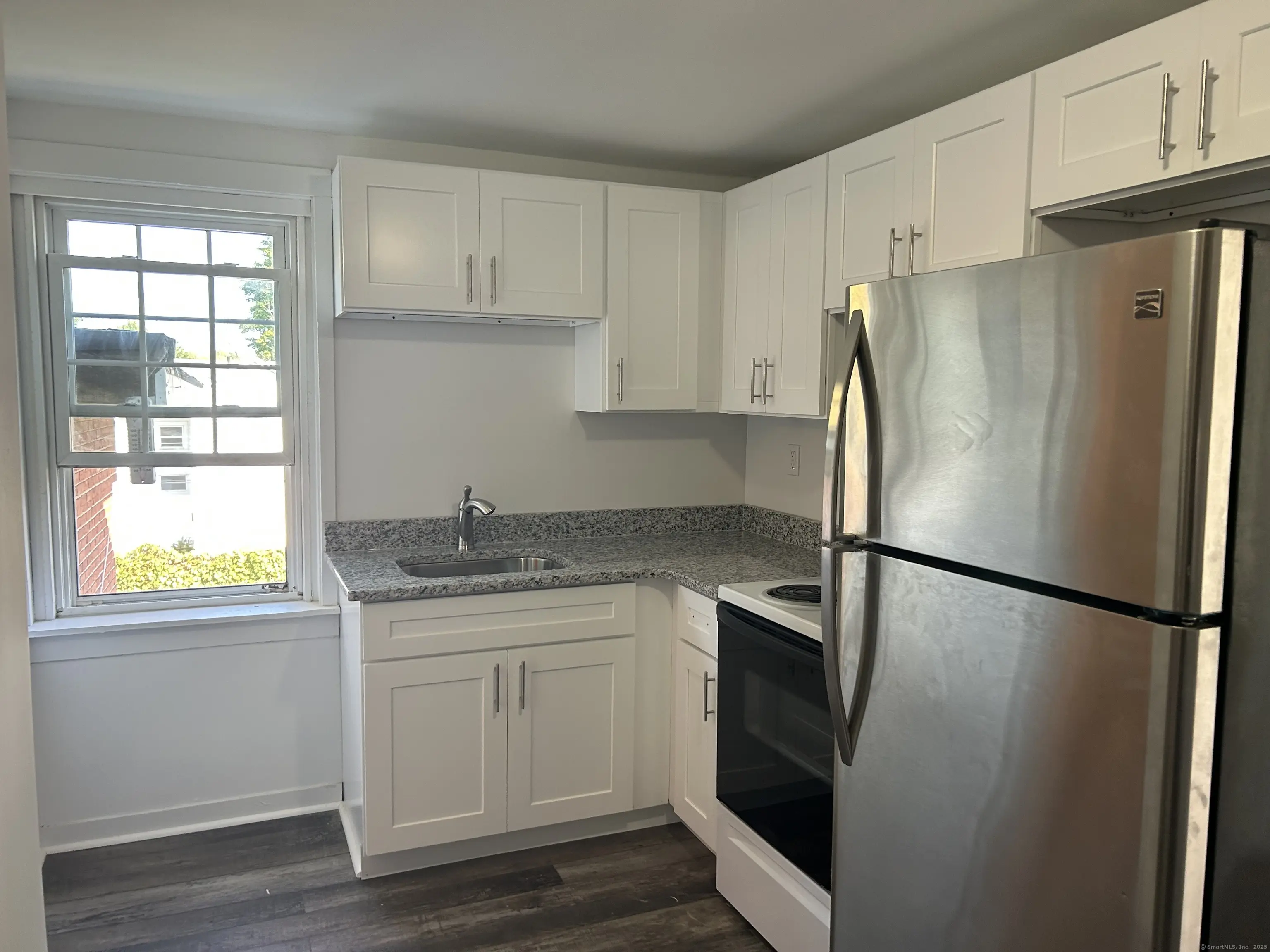 121 Pleasant Street, Windsor