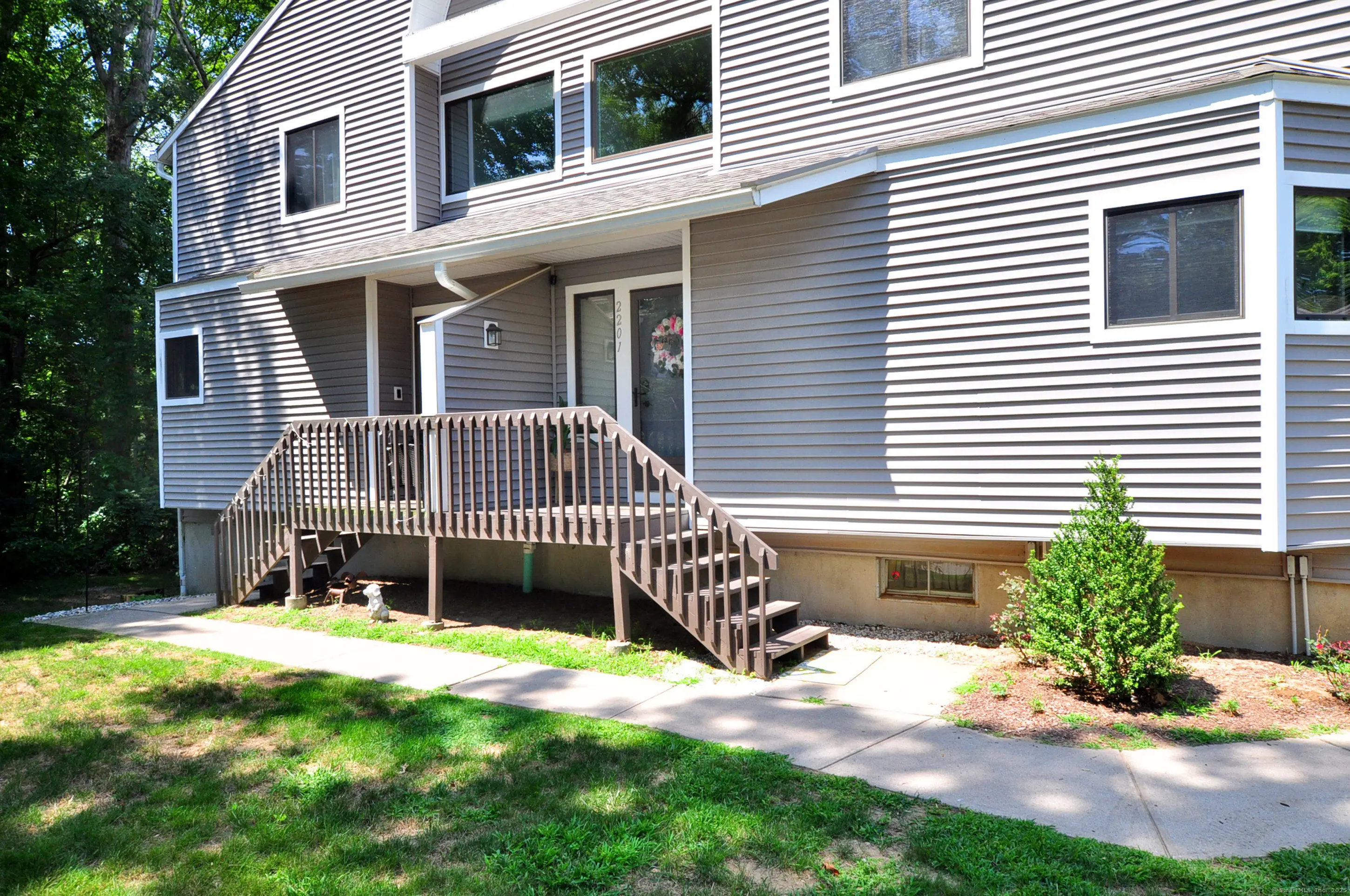 2201 Mill Pond Drive 2201, South Windsor