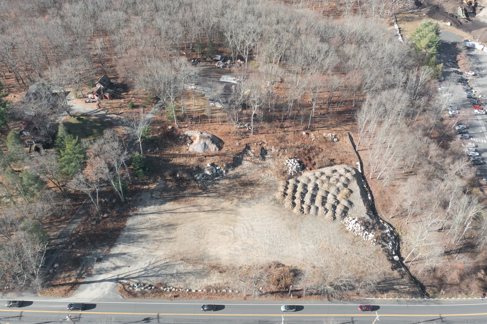 909 Main Street, Monroe