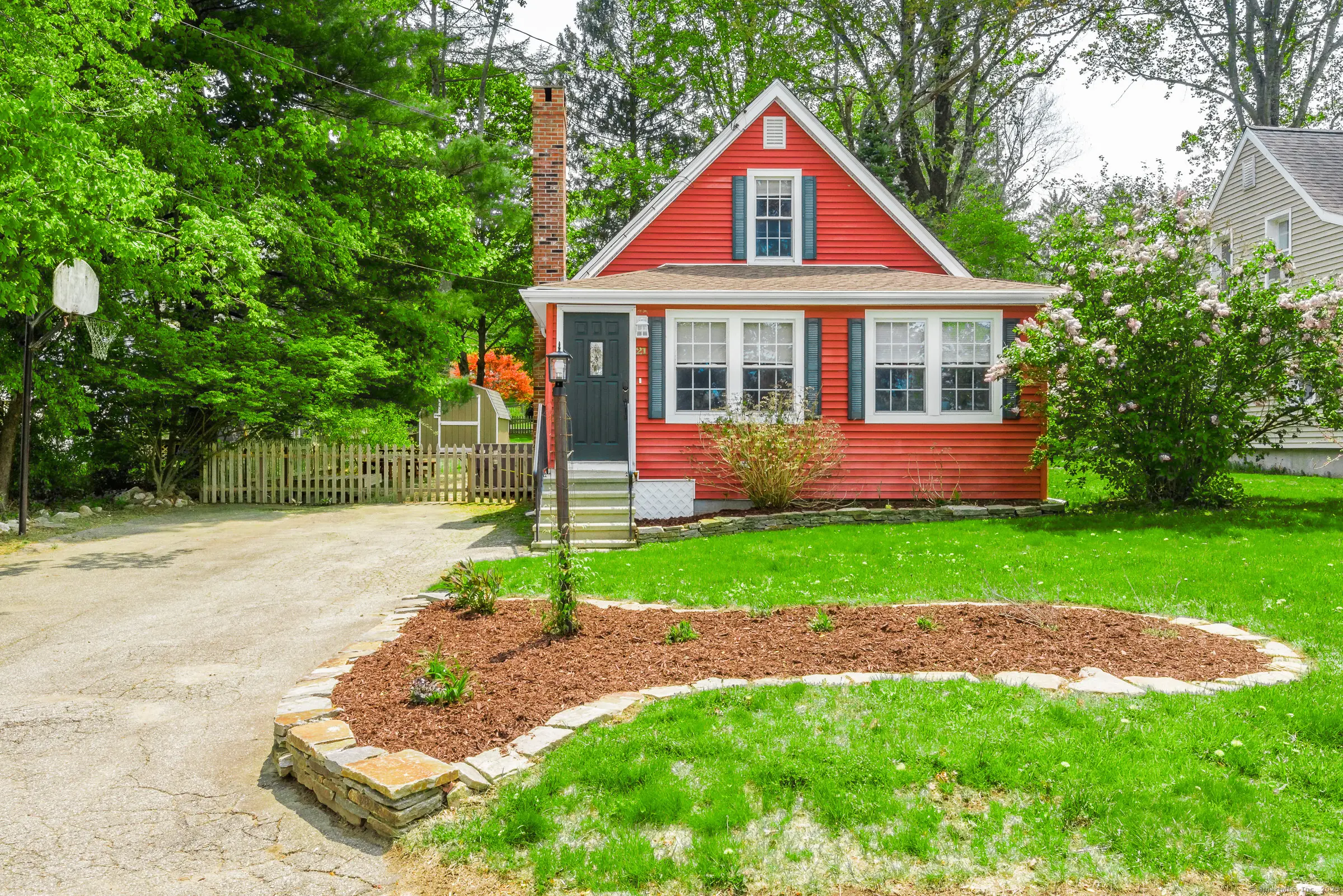 21 Elsmere Road, Hebron