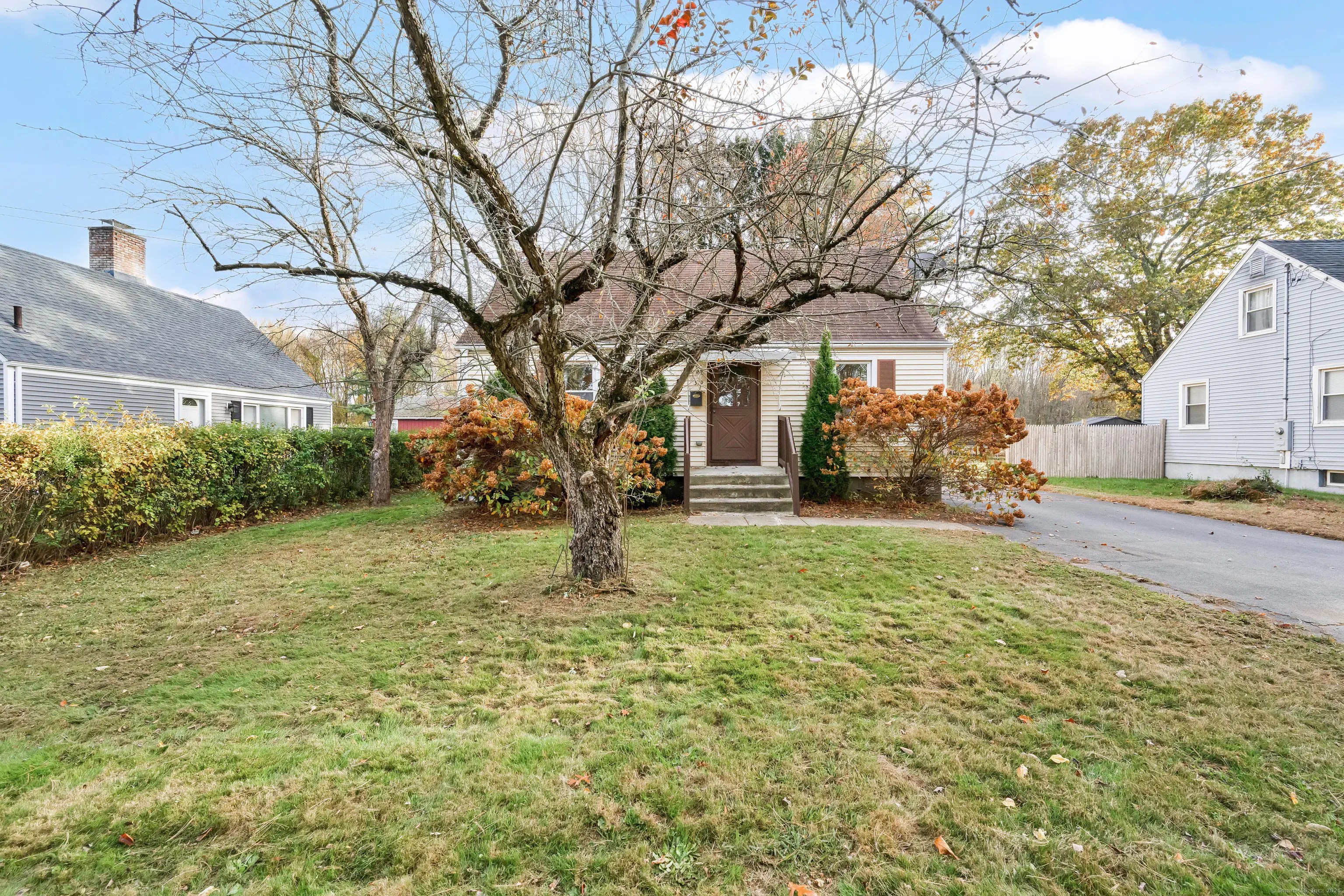 319 Brewer Street, East Hartford