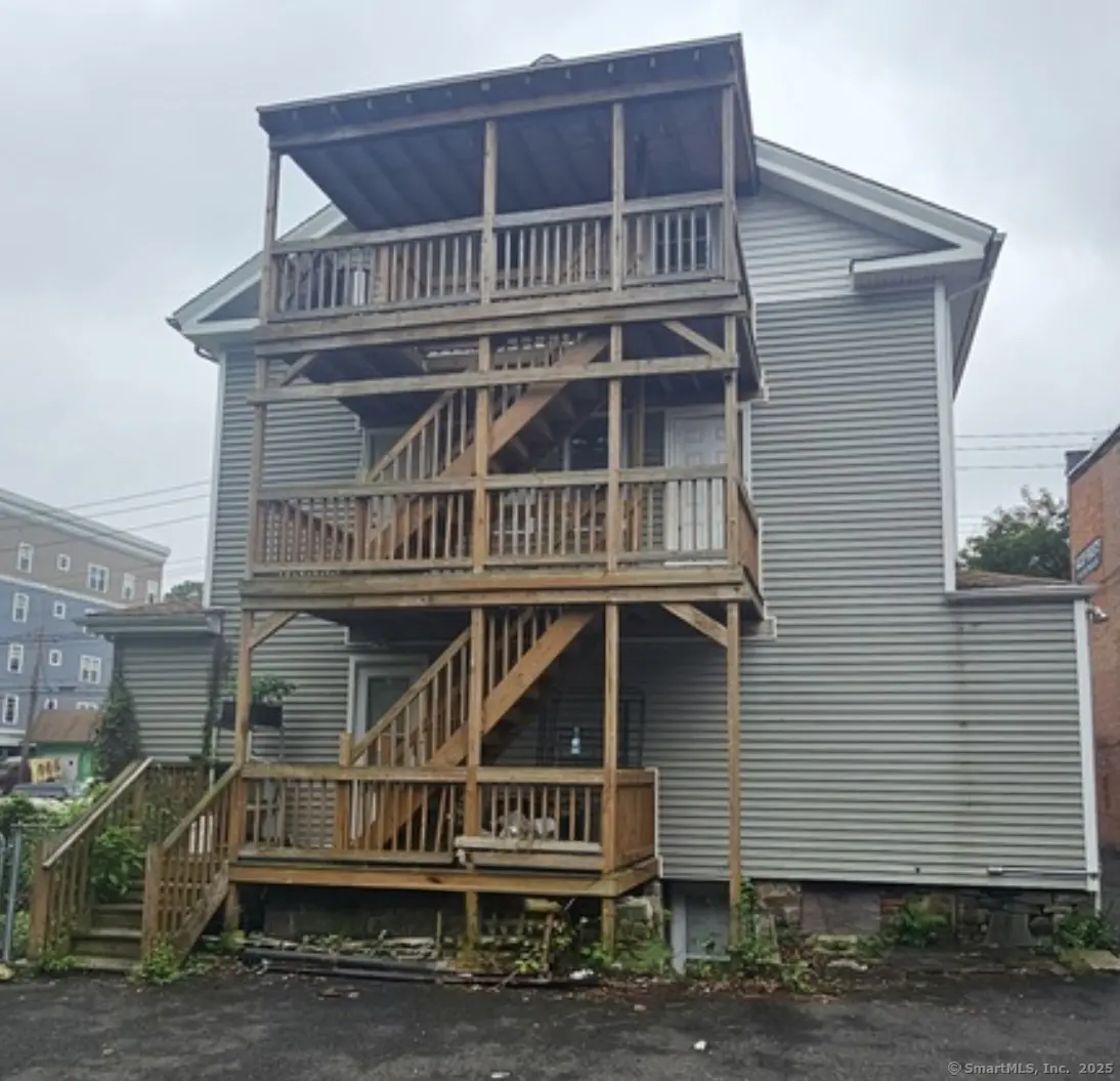 539 Howe Avenue 2b, Shelton