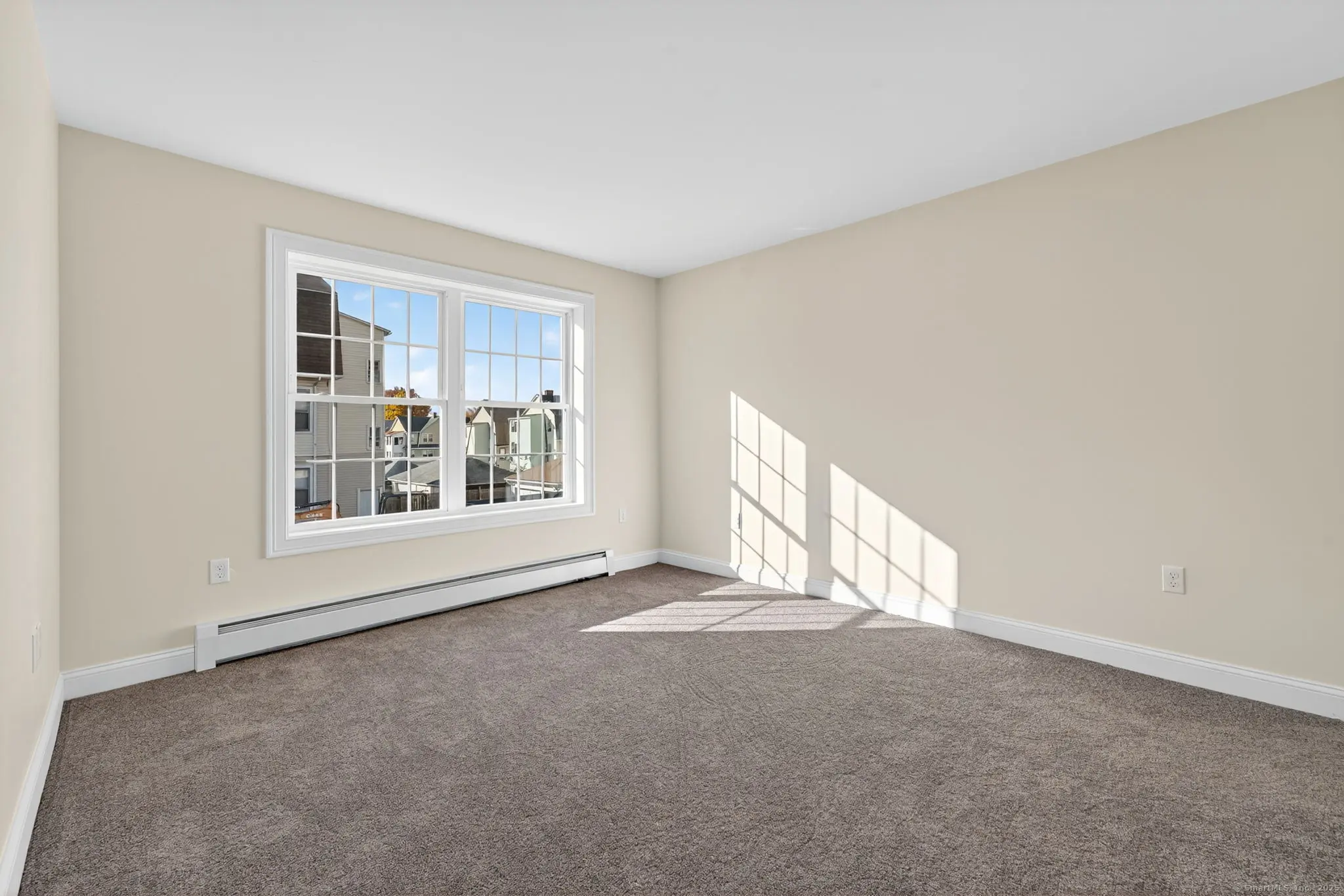 205 Zion Street, Hartford