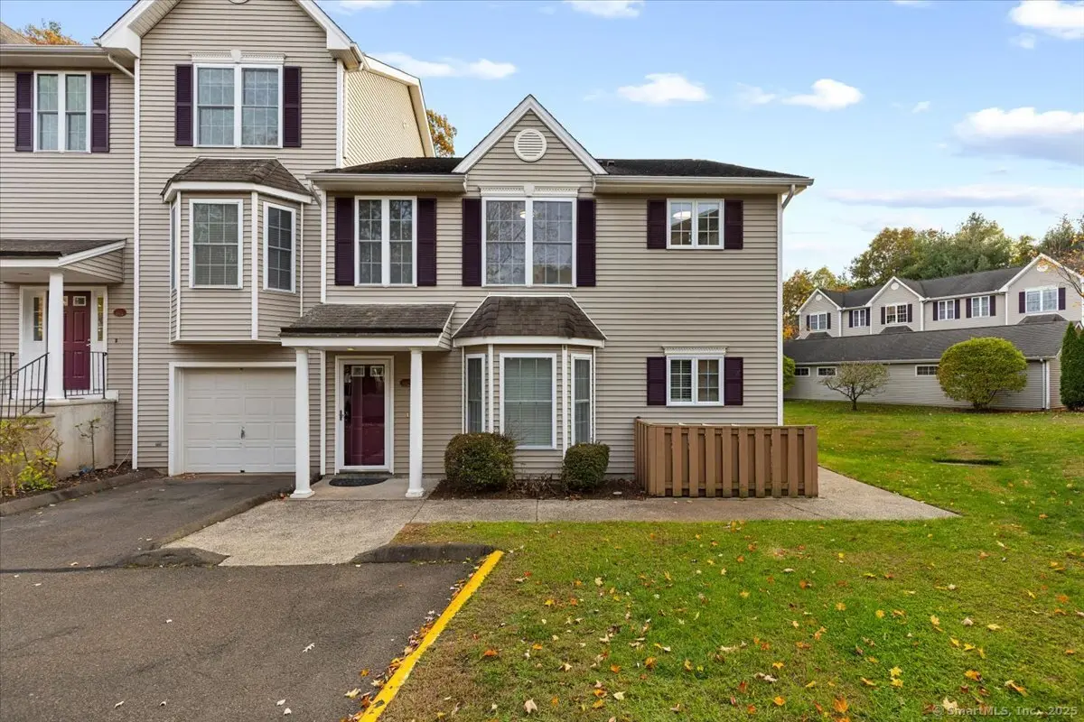 157 Leeder Hill Drive Apt 607, Hamden