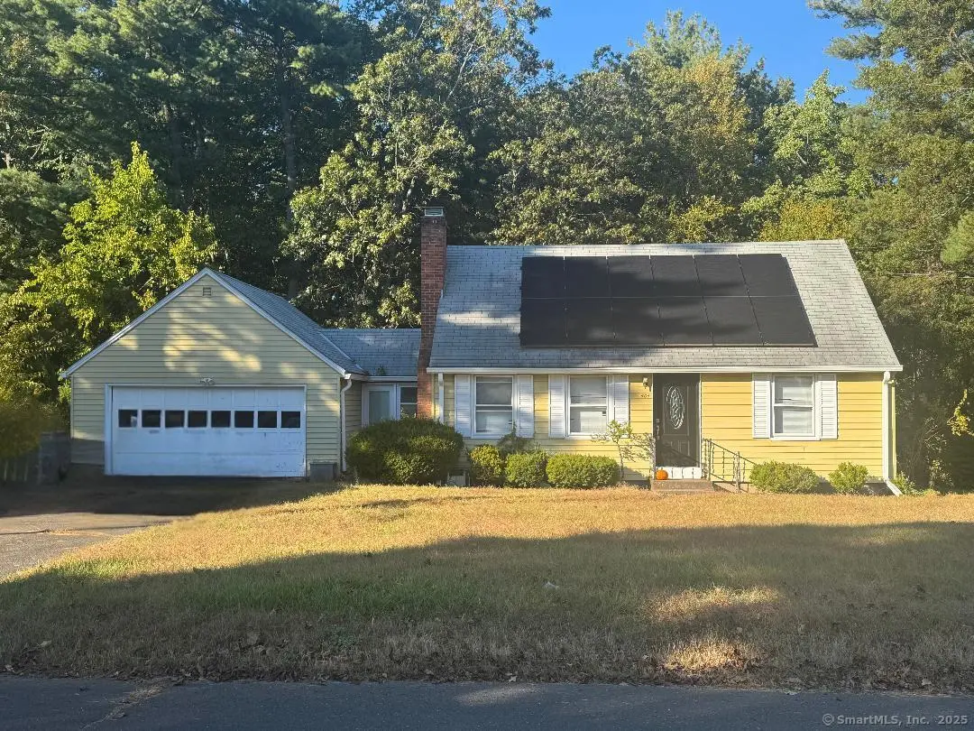 404 Woodland Street, Windsor Locks