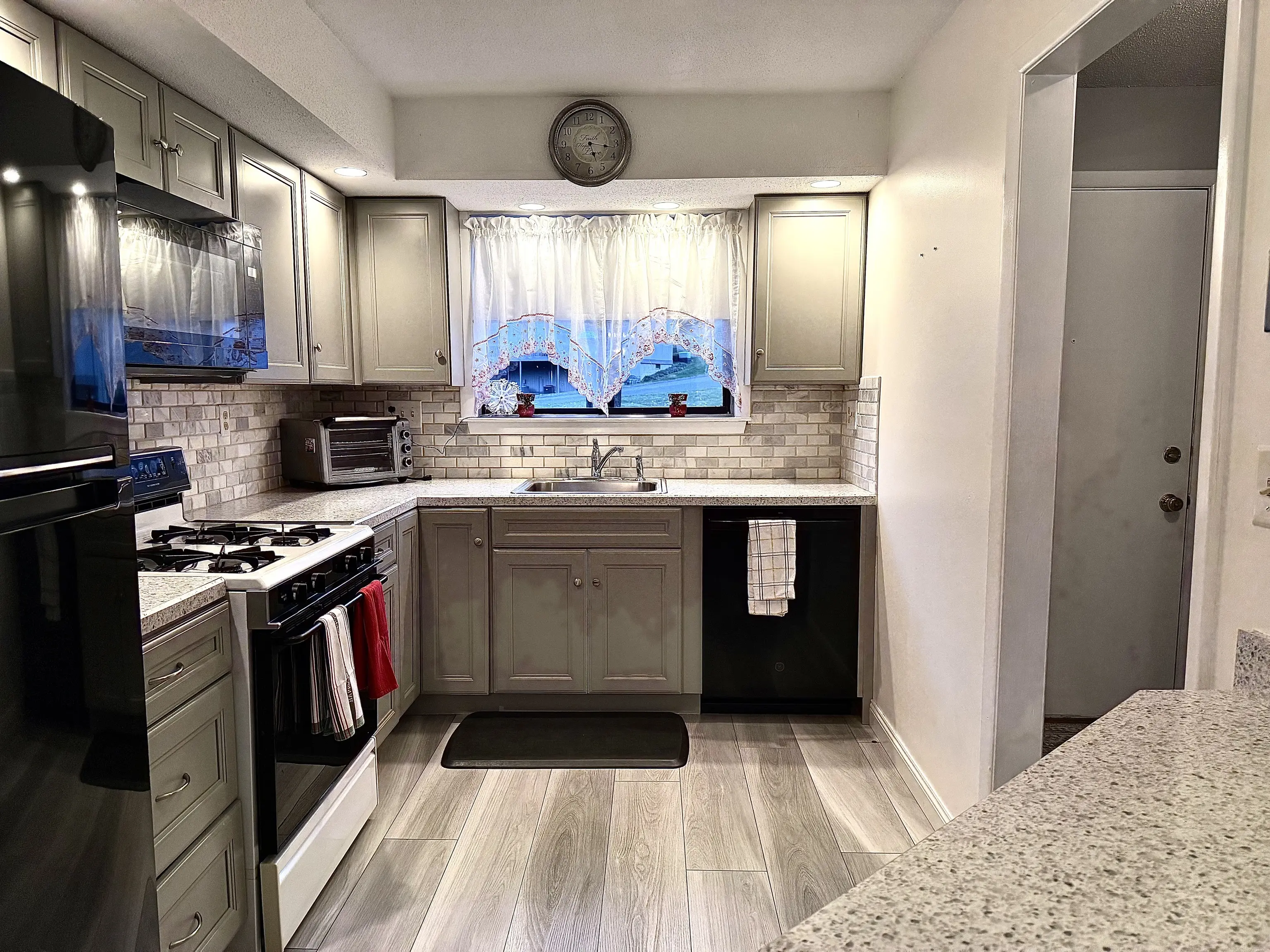 43 Brockton Court 43, Beacon Falls