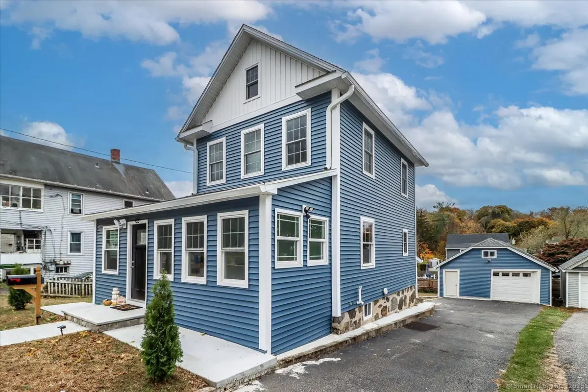 62 Davis Street, Danbury