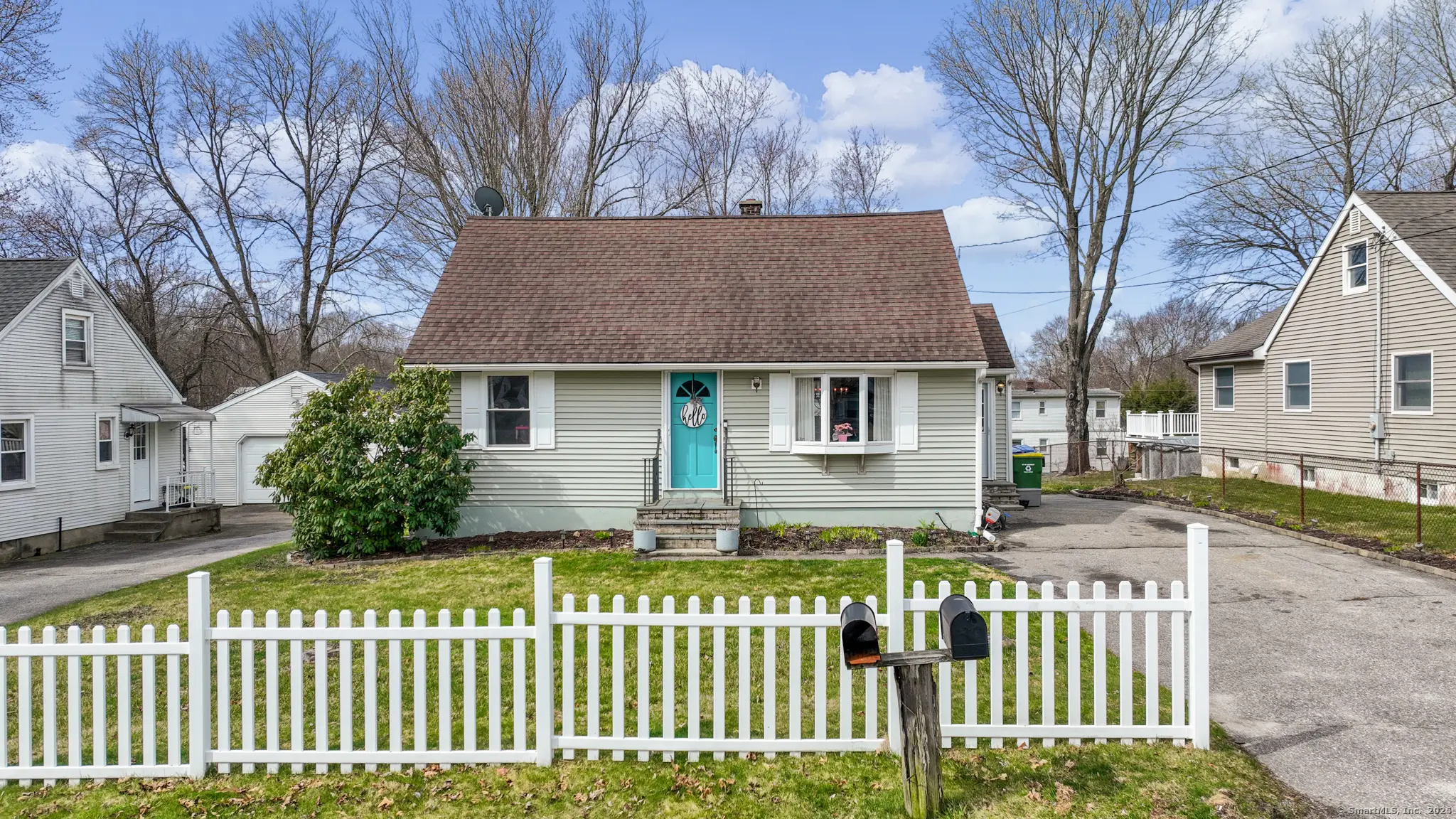 108 Crestwood Avenue, Waterbury