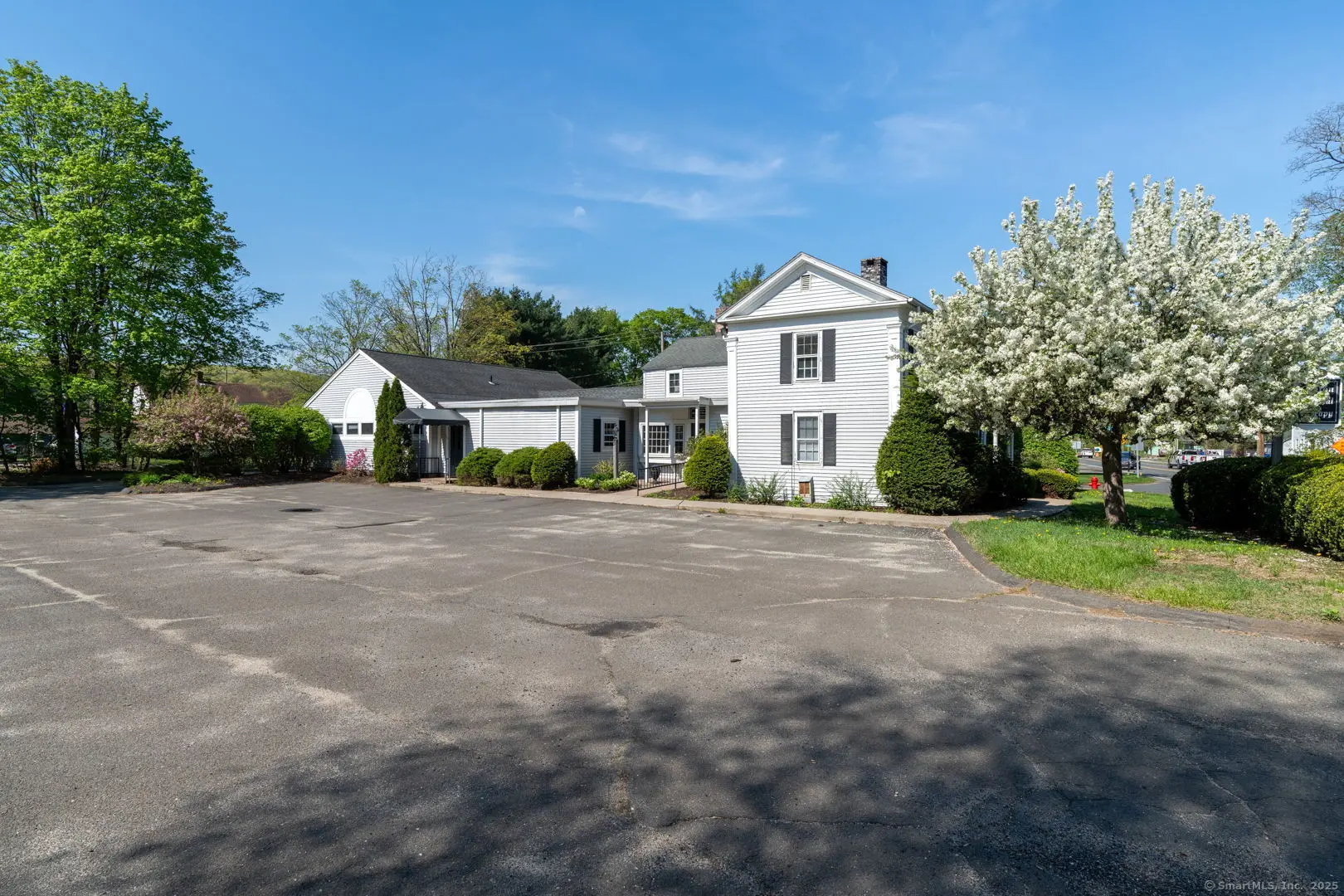 141 Dowd Avenue, Canton