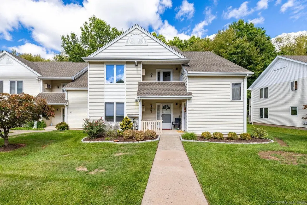 46 Millbrook Court 46, Newington