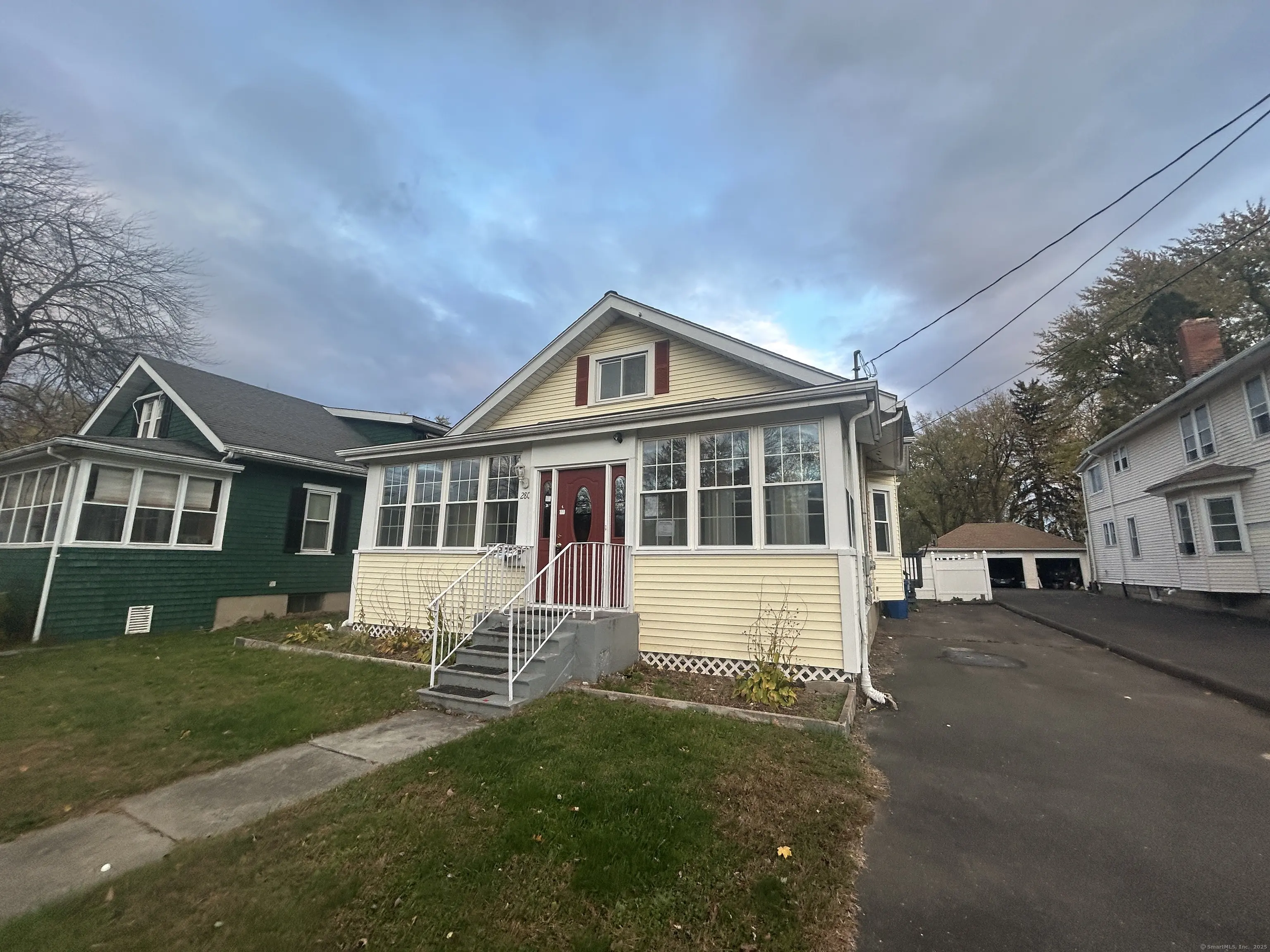 280 Deerfield Road, Windsor