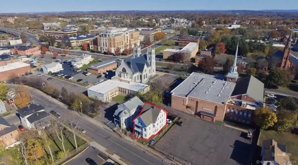 98 Glen Street, New Britain