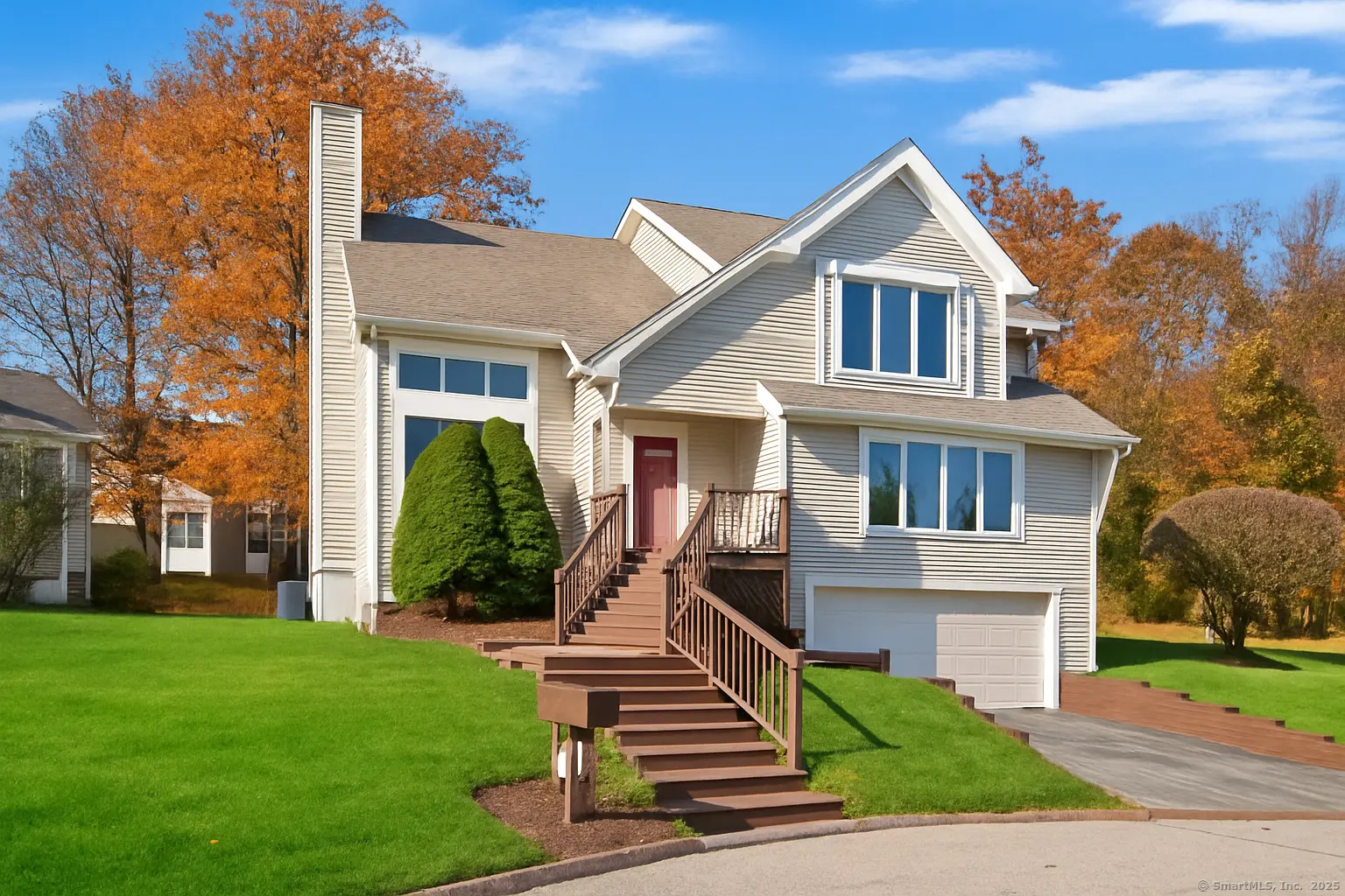 16 Scenic Hill Road 16, Shelton