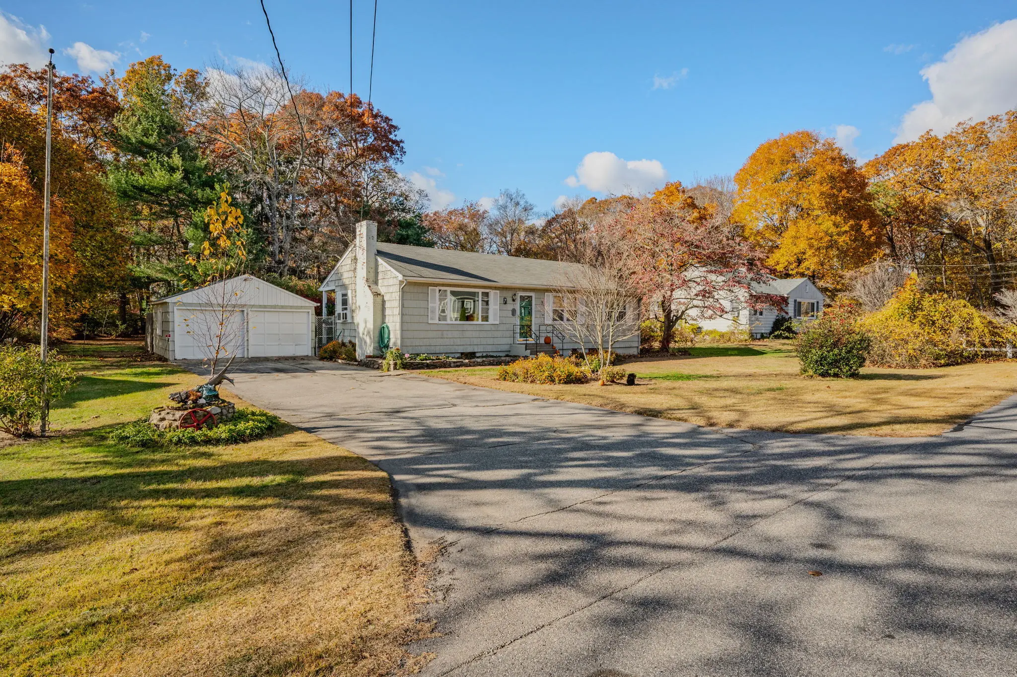 7 Harvard Road, Ledyard
