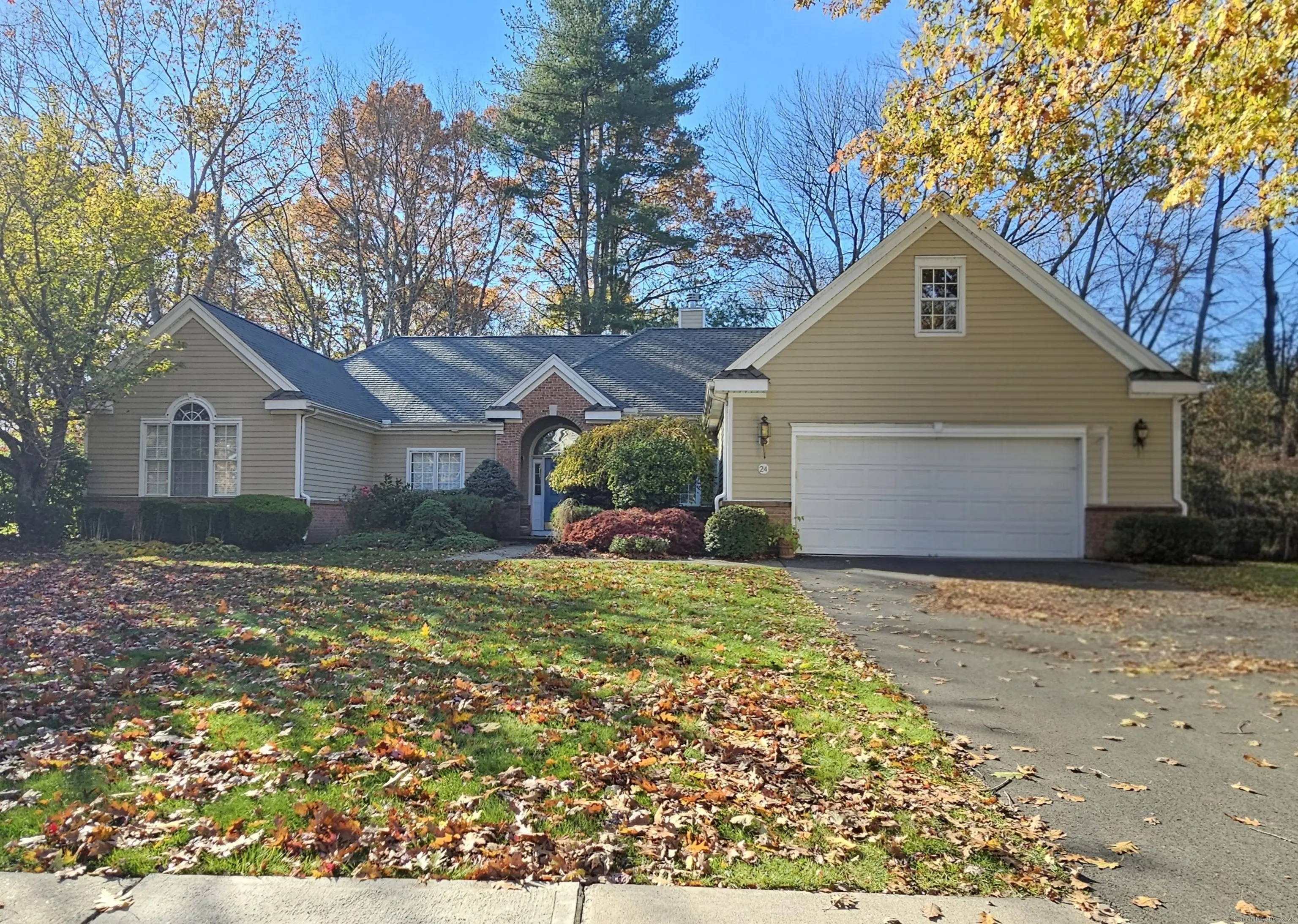 24 Worthington Drive 24, Farmington