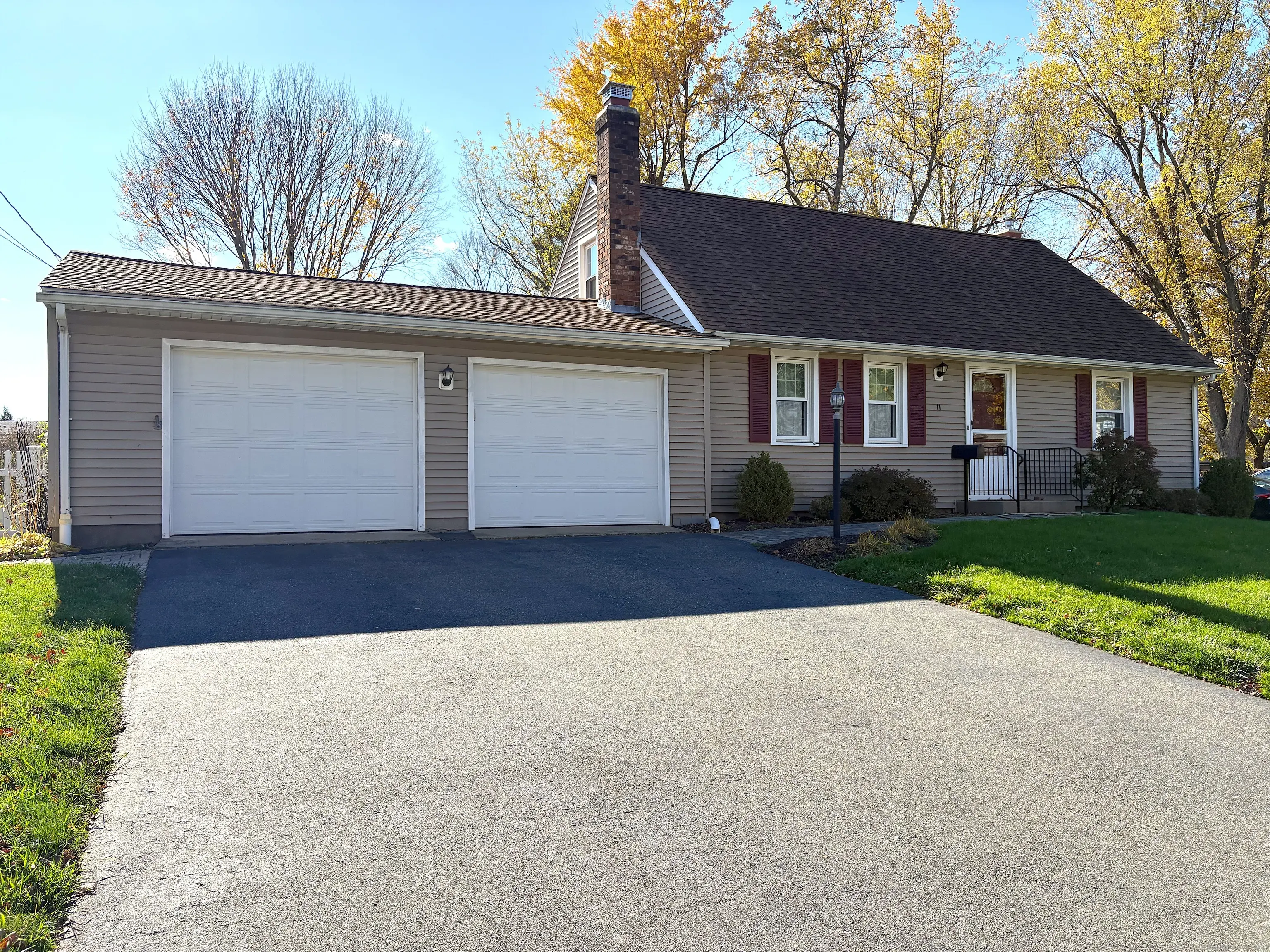 11 Brook Road, Enfield