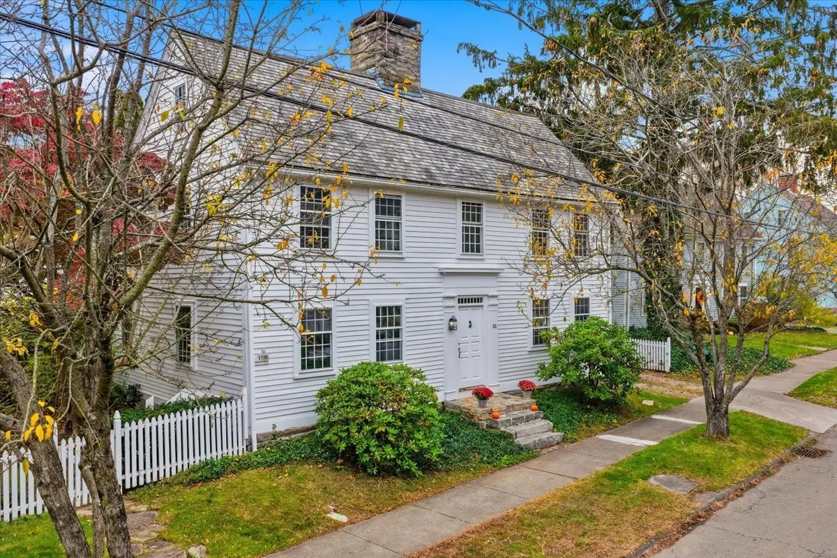 52 Fair Street, Guilford