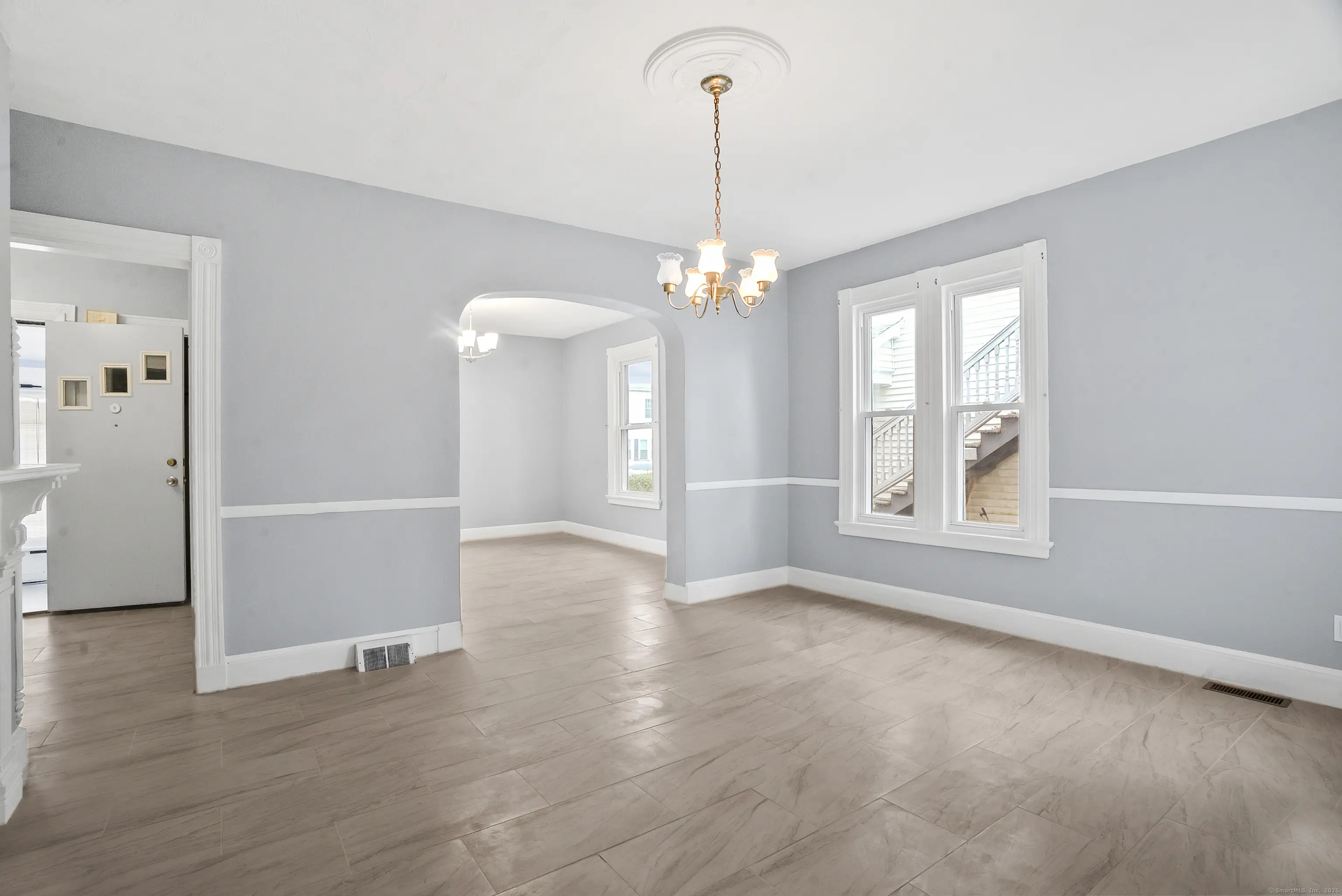 587 Third Avenue, West Haven