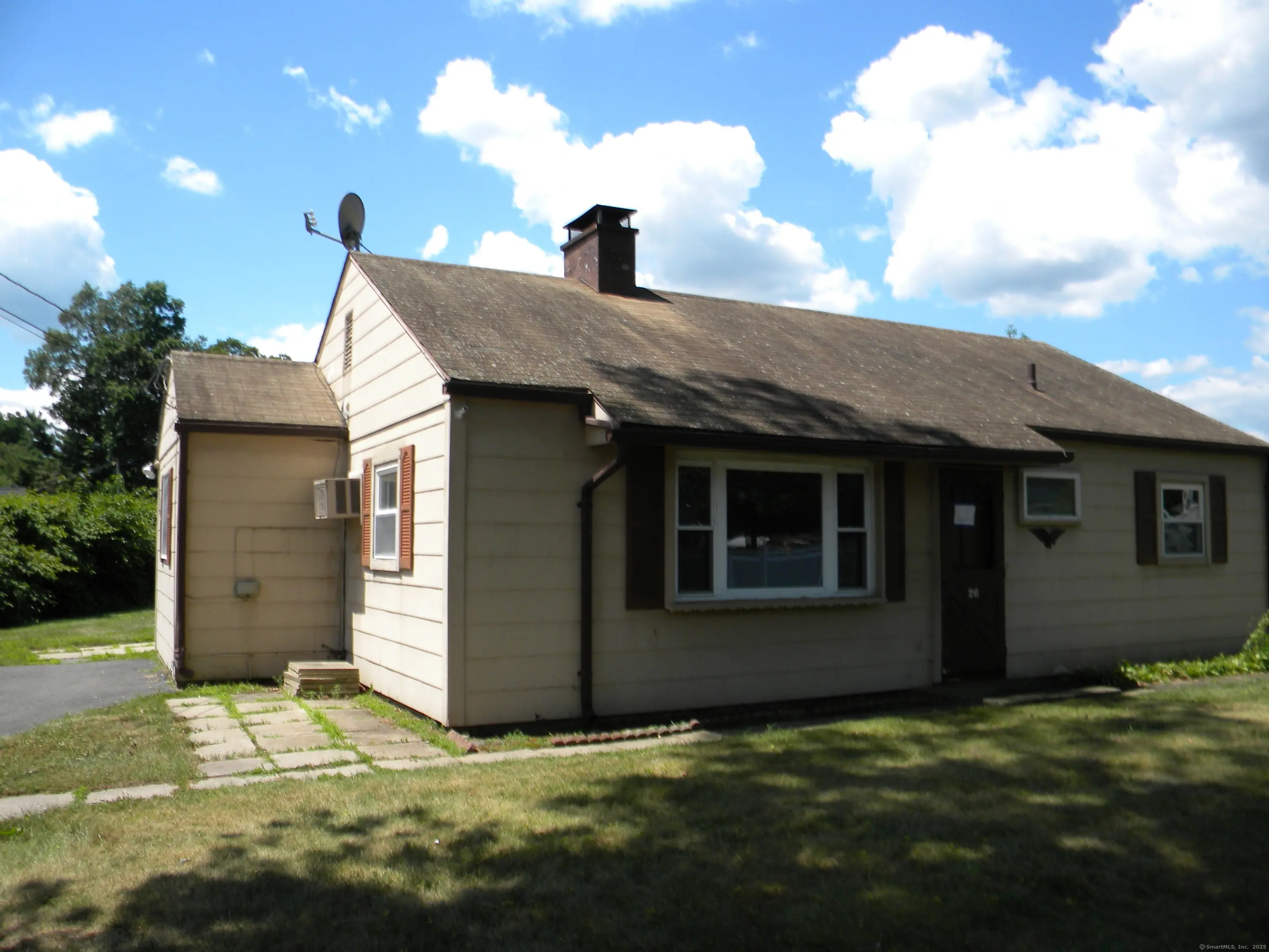 26 Mountain View Drive, Plainville