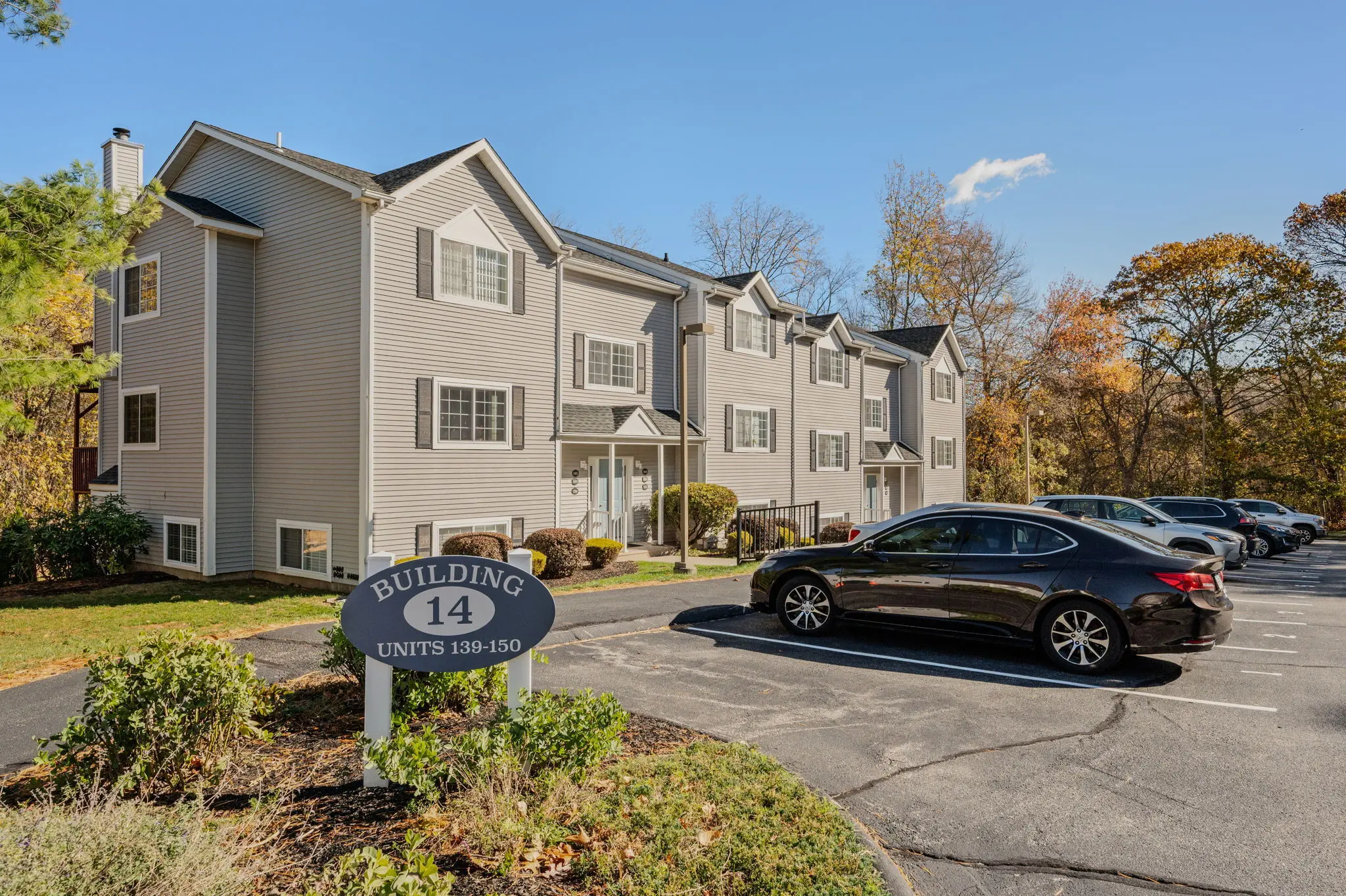 310 Boston Post Road 145, Waterford