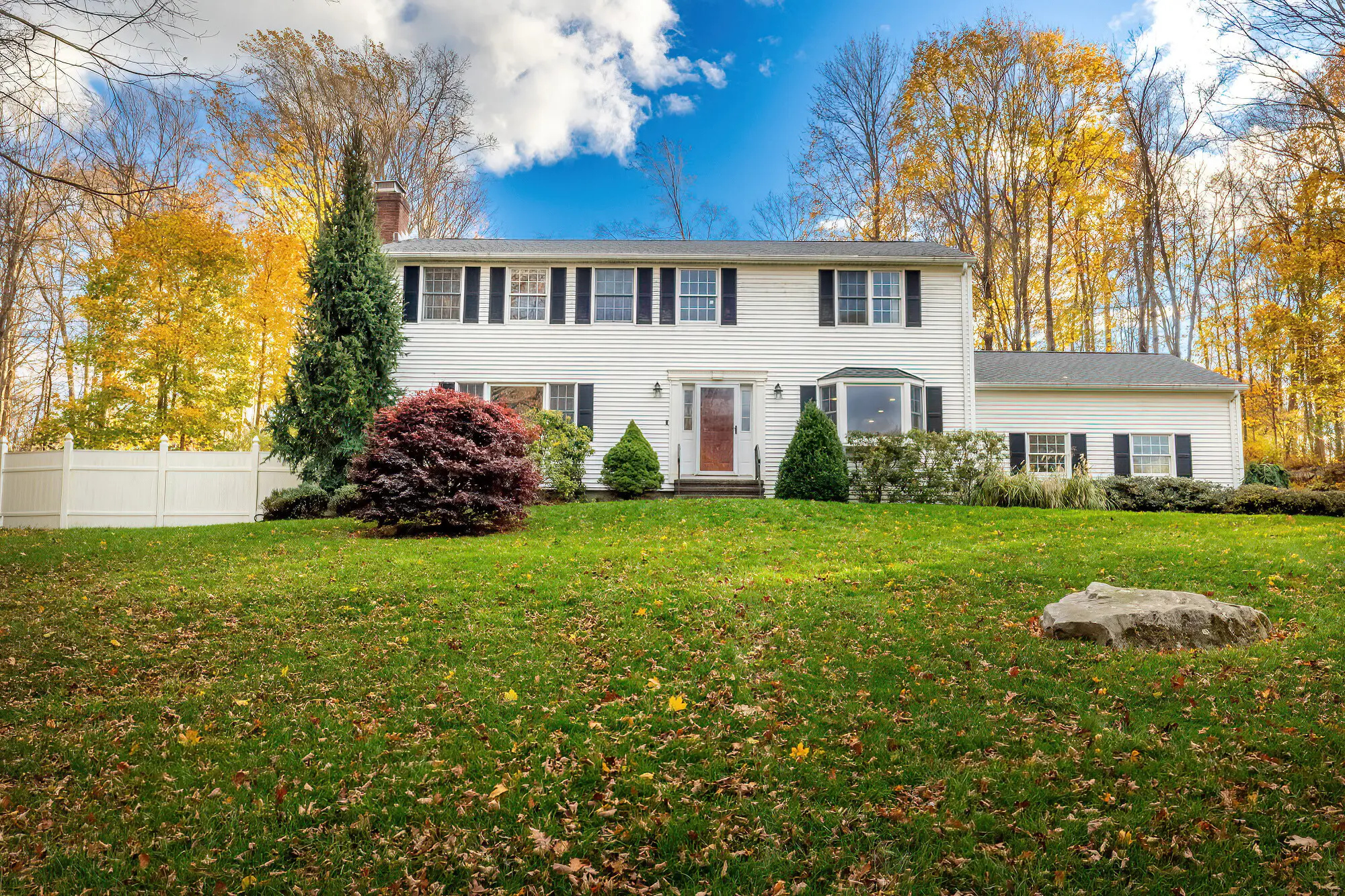 137 Walnut Grove Road, Ridgefield
