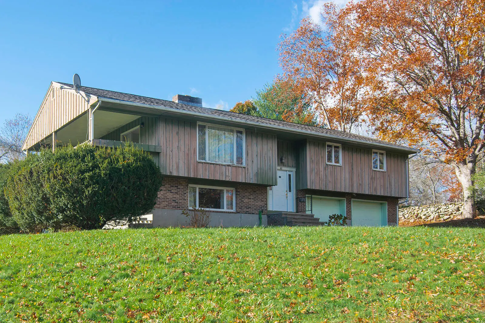 49 Lathrop Avenue, Stonington