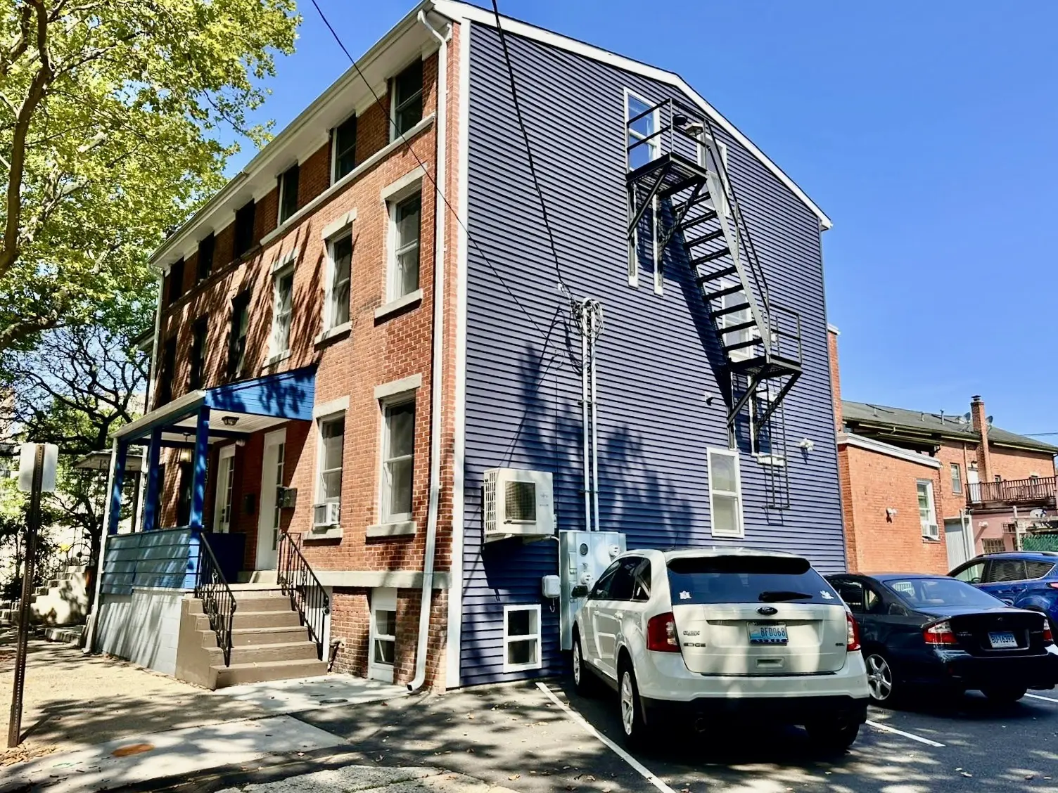 329 Saint John Street, New Haven