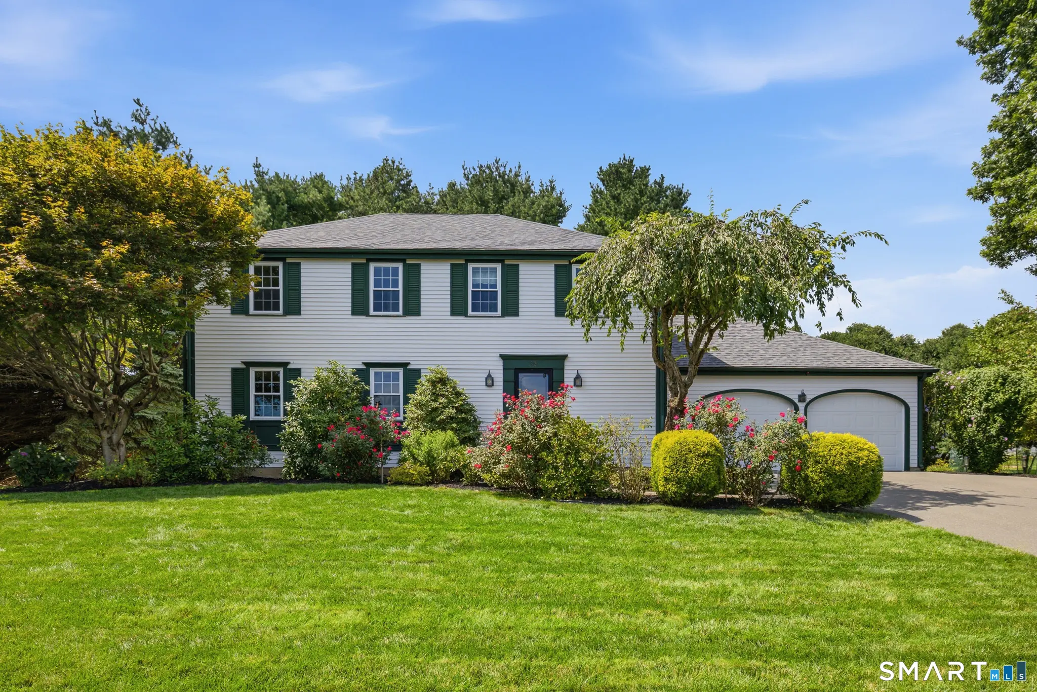 32 Braeside Crescent, Manchester