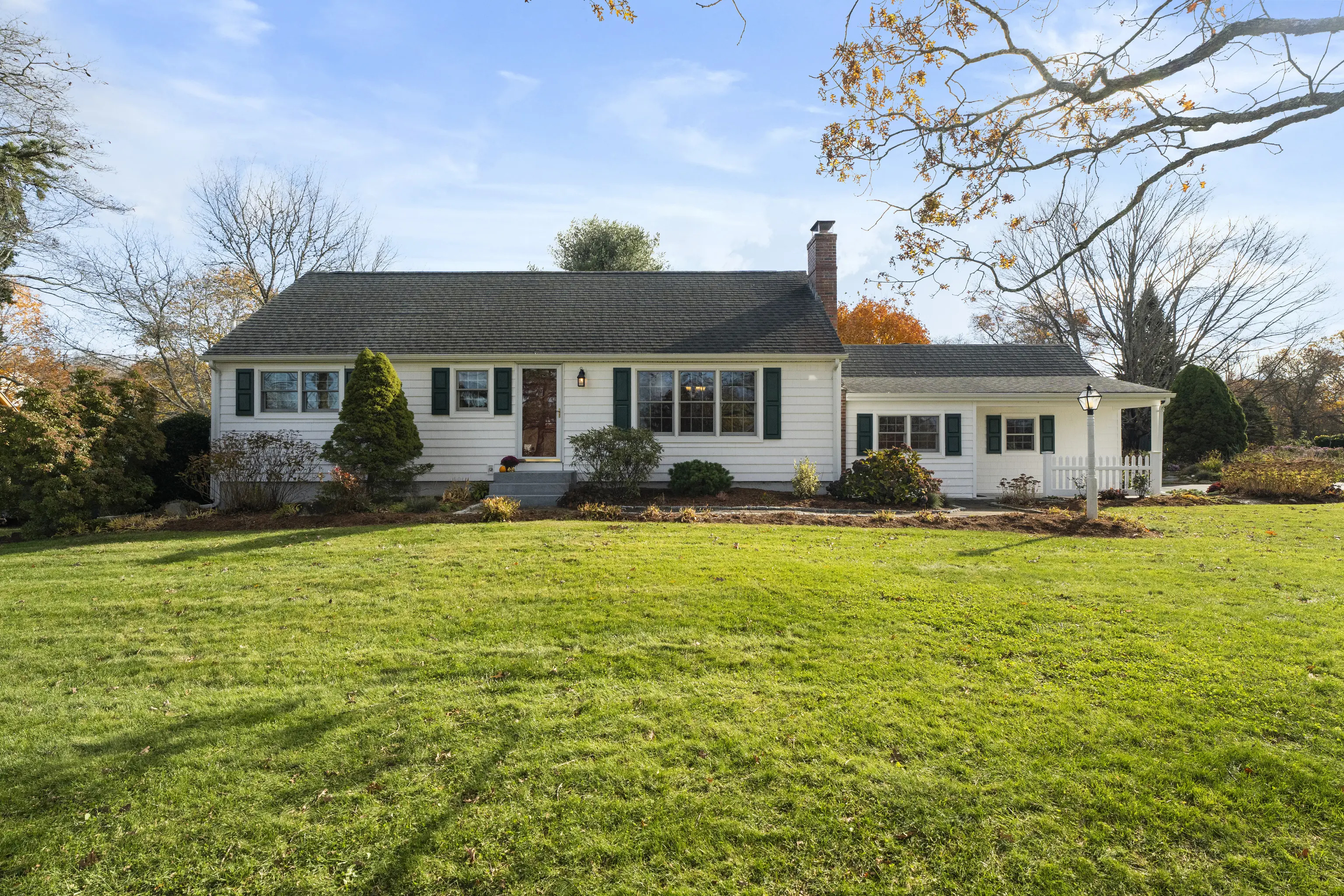 452 Colonel Ledyard Highway, Ledyard