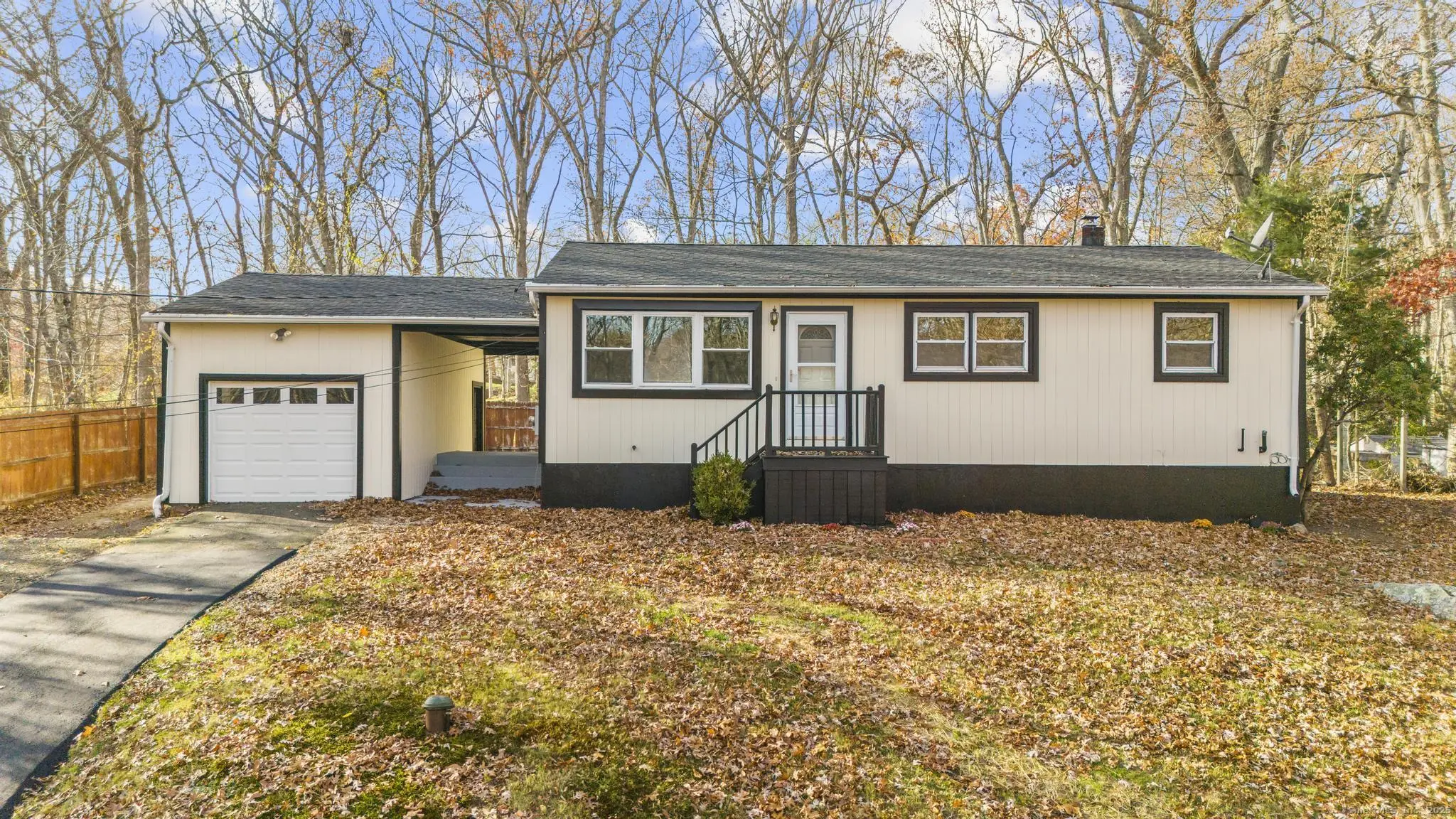 19 Ironworks Road, Clinton