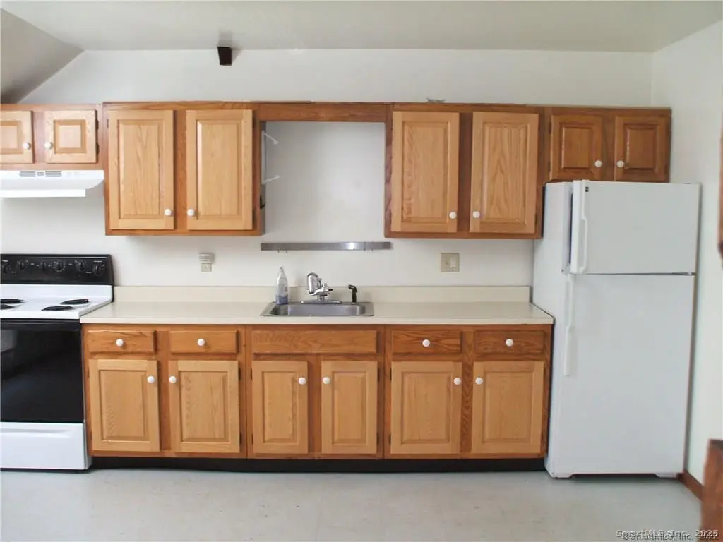 568 Danbury Road 2nd Floor Office, New Milford