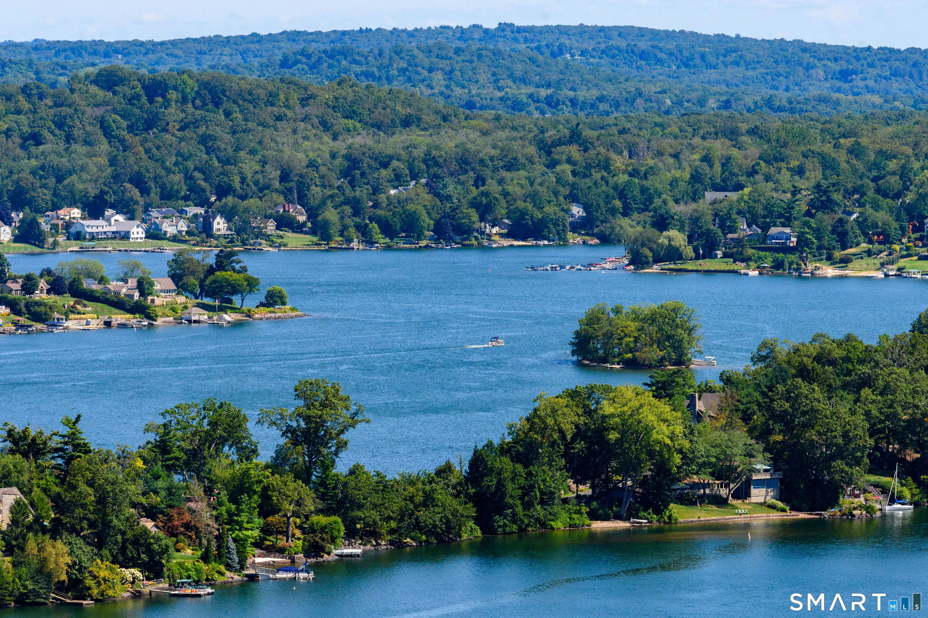 3 Spring Wood Lane, New Fairfield