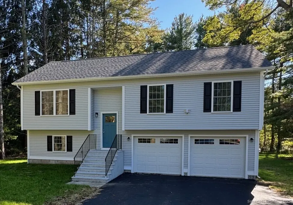 446k Norwich Westerly Road, North Stonington