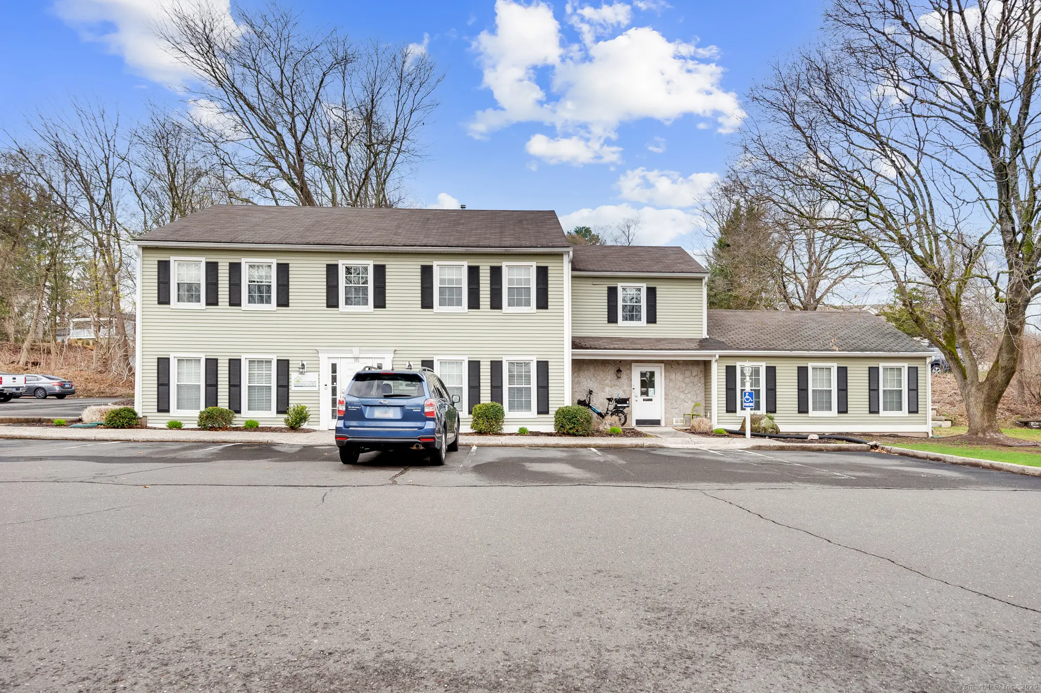 555 Highland Avenue 12, Cheshire