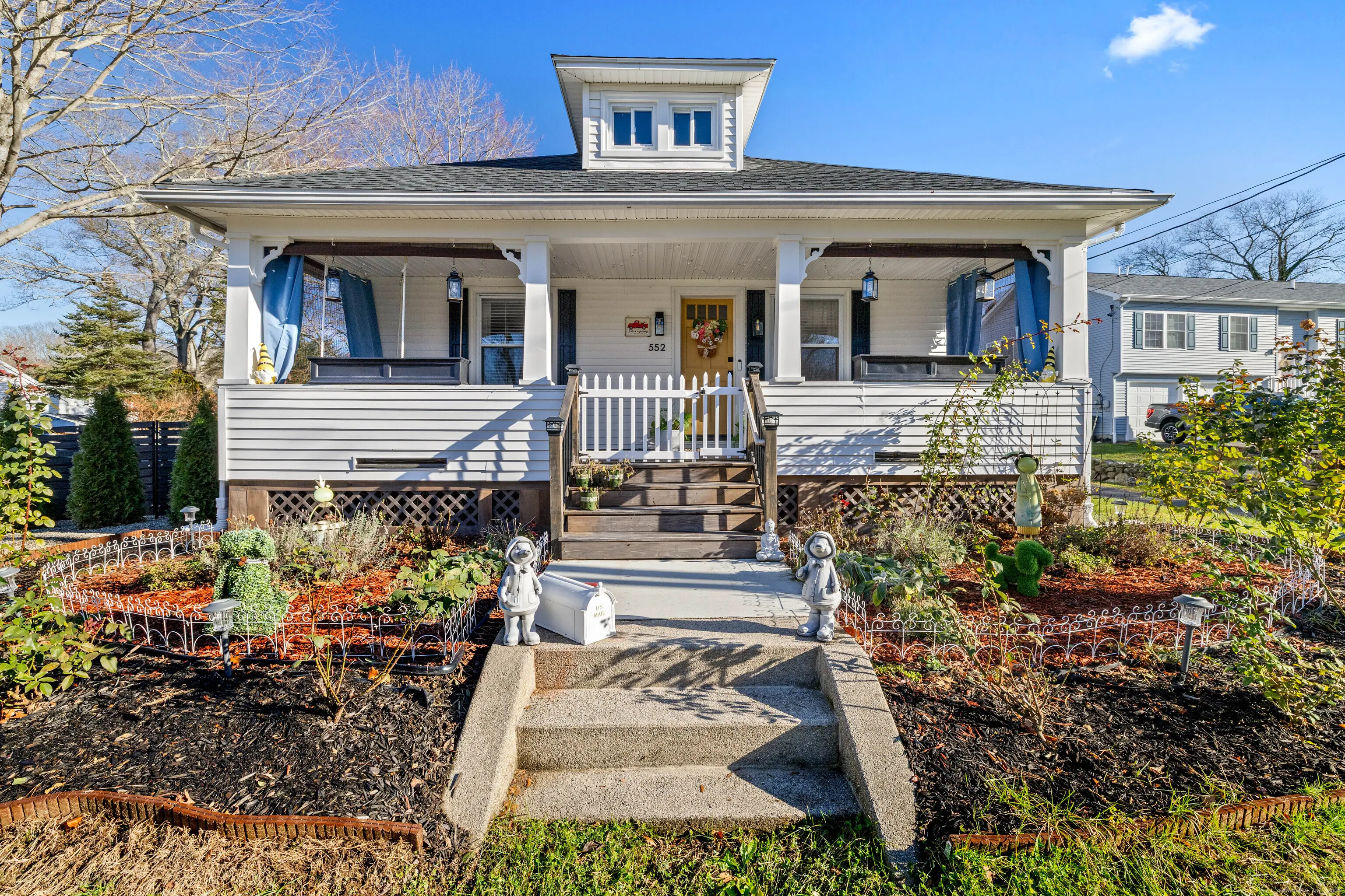 552 Laurel Hill Road, Norwich