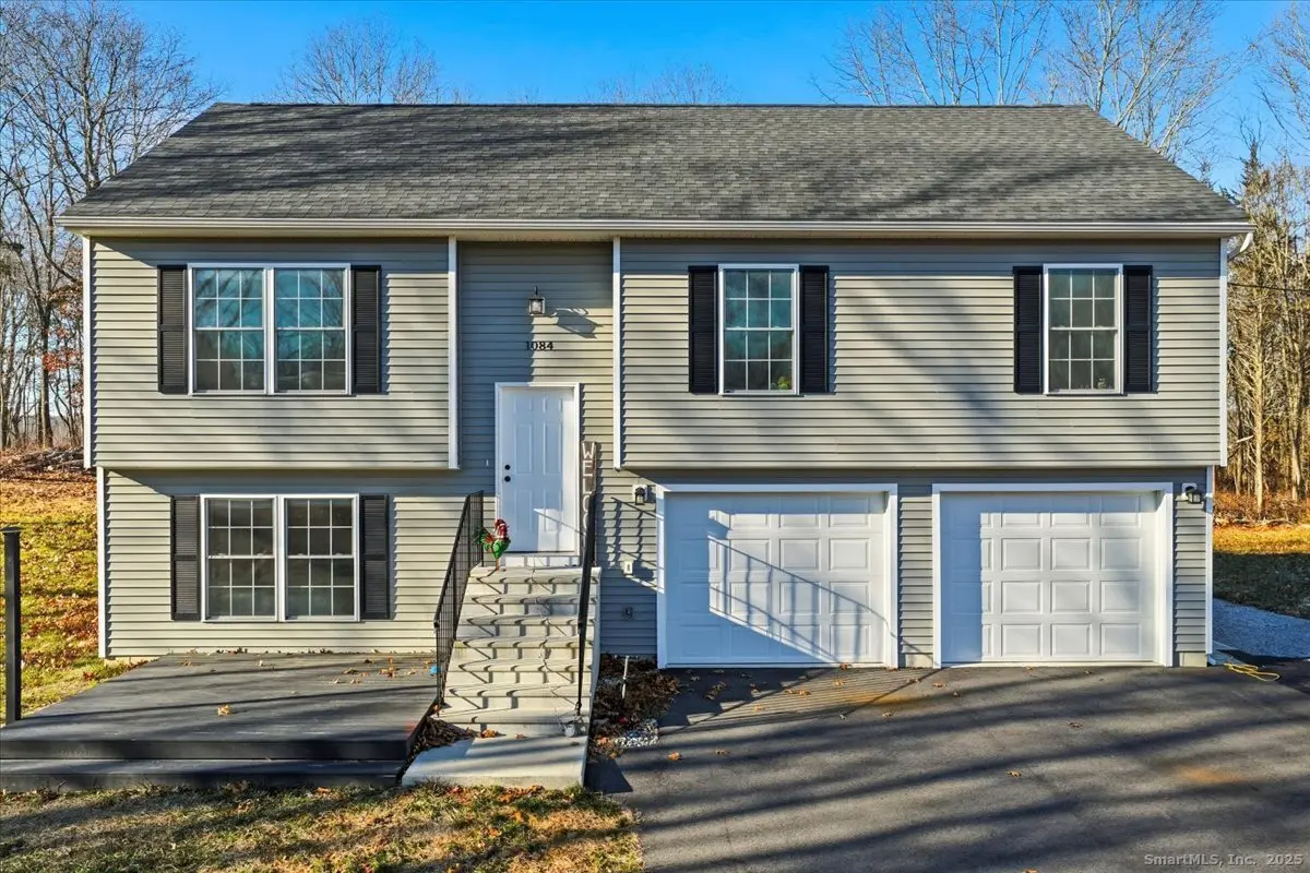 1084 East Lake Road, Montville