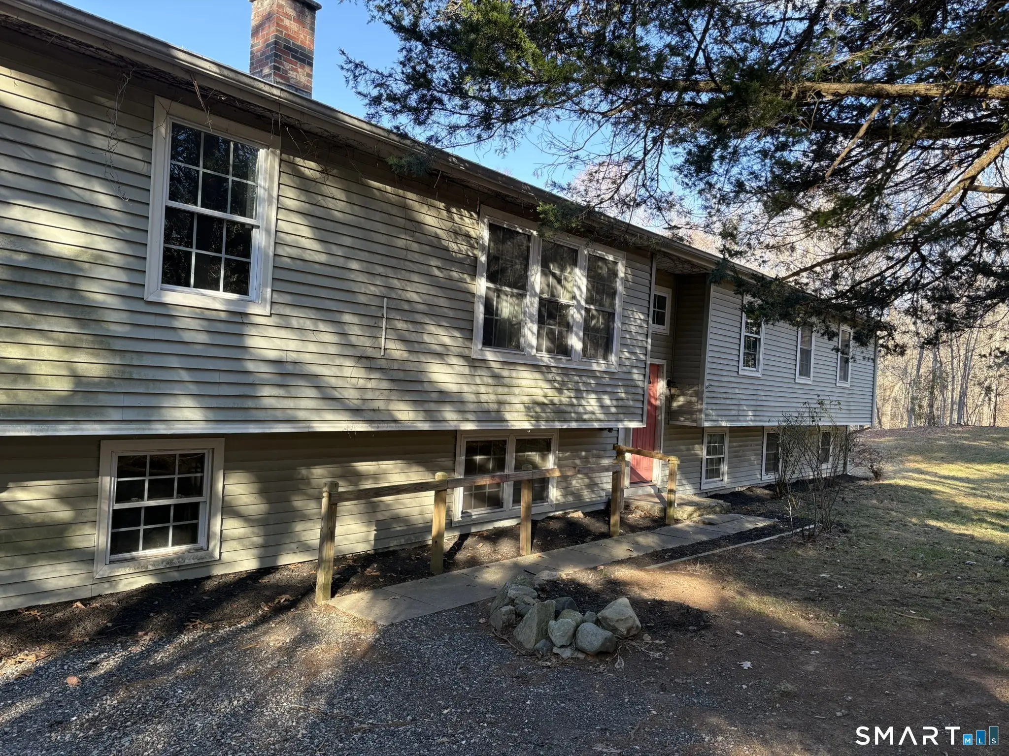 179 Cossaduck Hill Road, North Stonington