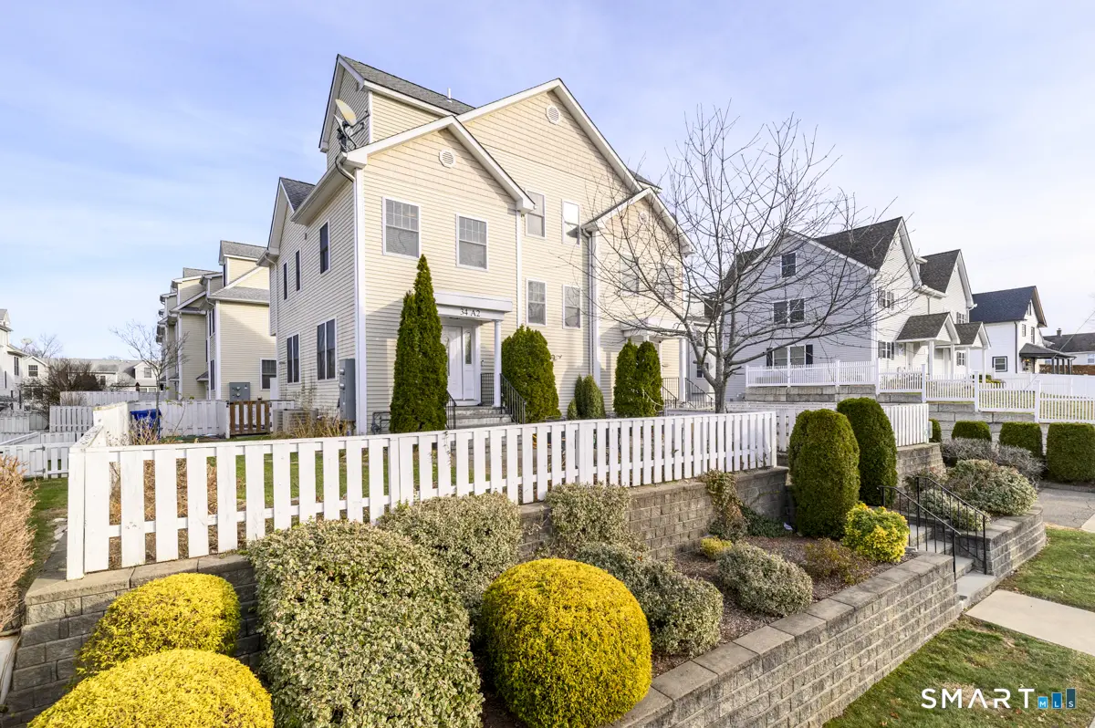 34 Ferris Avenue Apt A2, Norwalk