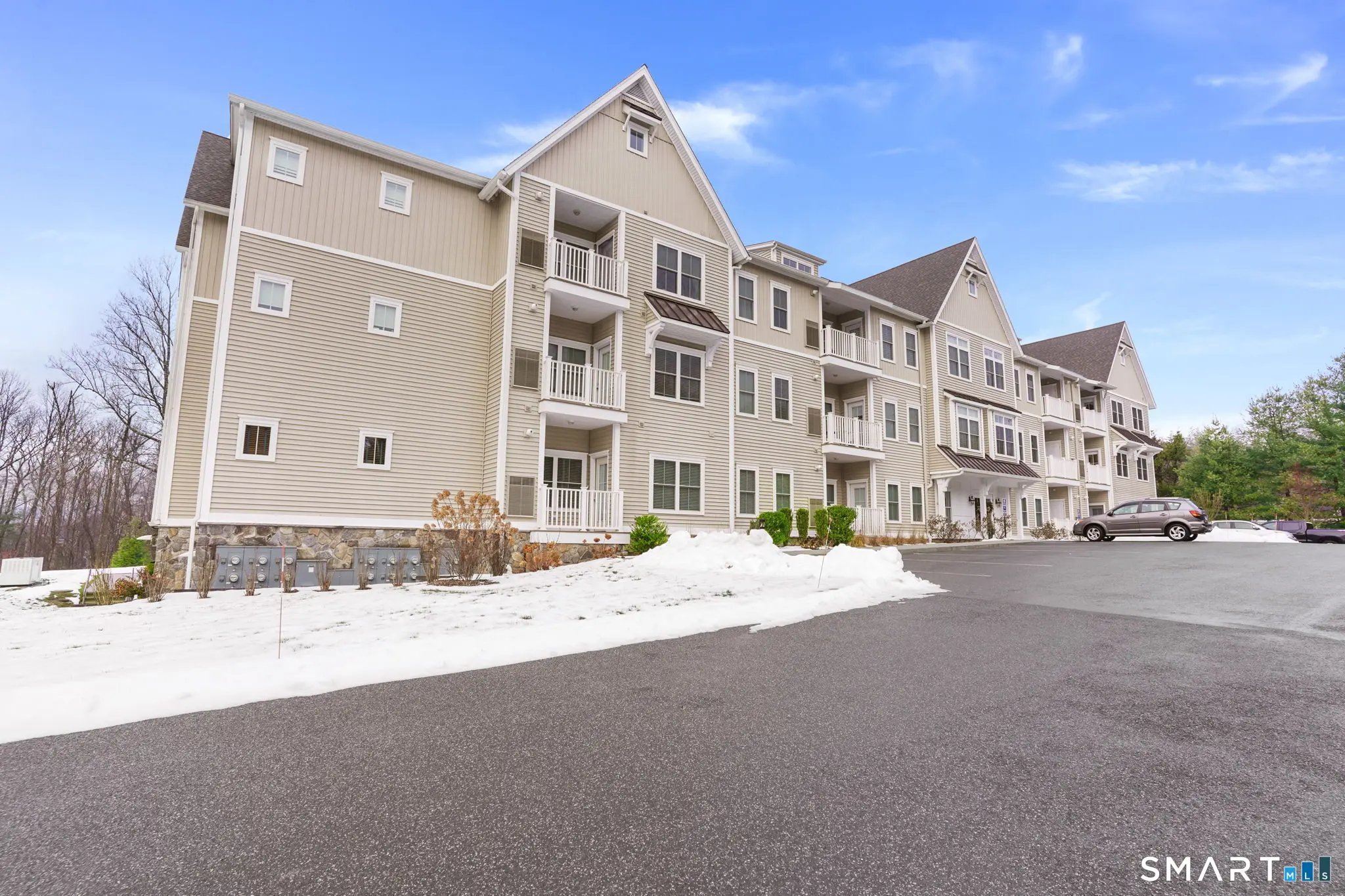 233 Danbury Road Apt A209, Ridgefield