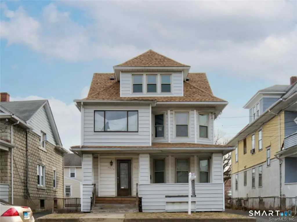 2034 East Main Street, Bridgeport