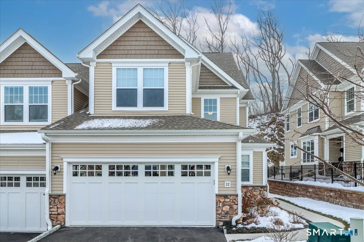 32 Hunting Ridge Lane 32, Bethel