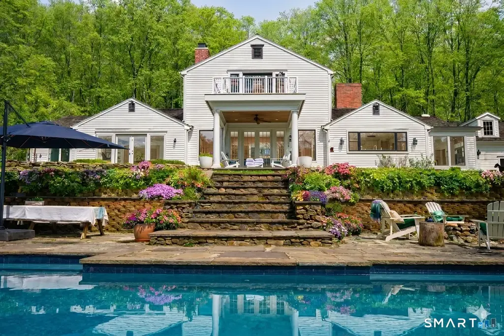 1030 Washington Woodbury Road, Roxbury