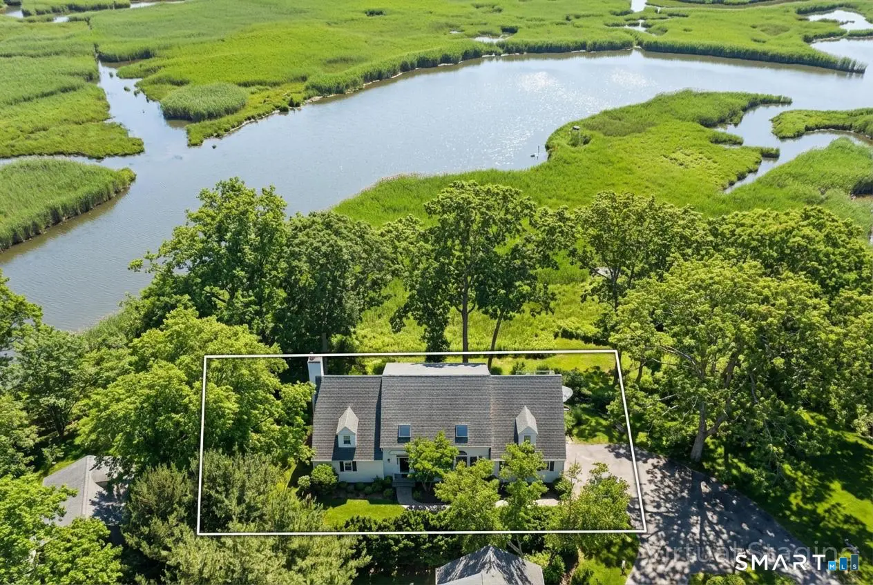 11 Longview Terrace 11, Madison