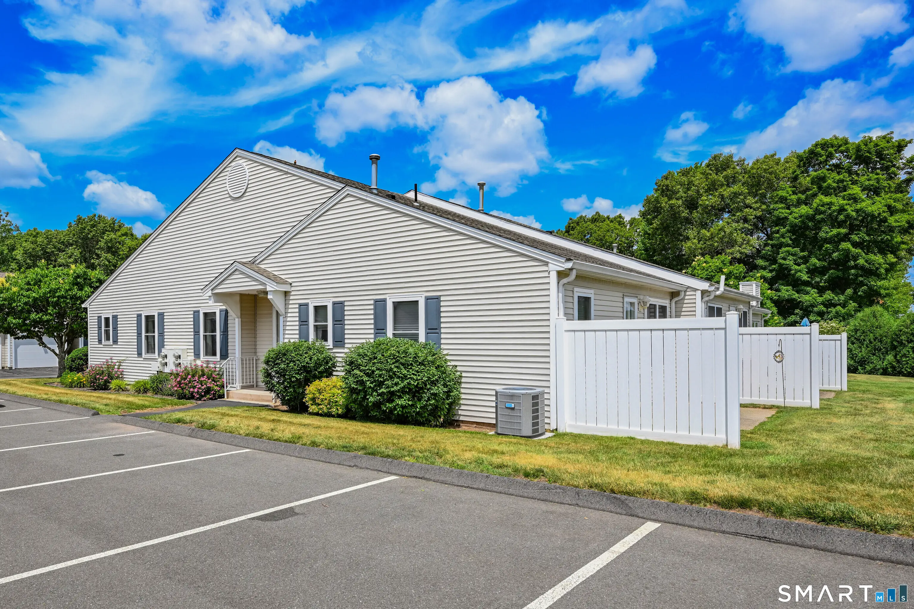 621 Overlook Path 621, Southington