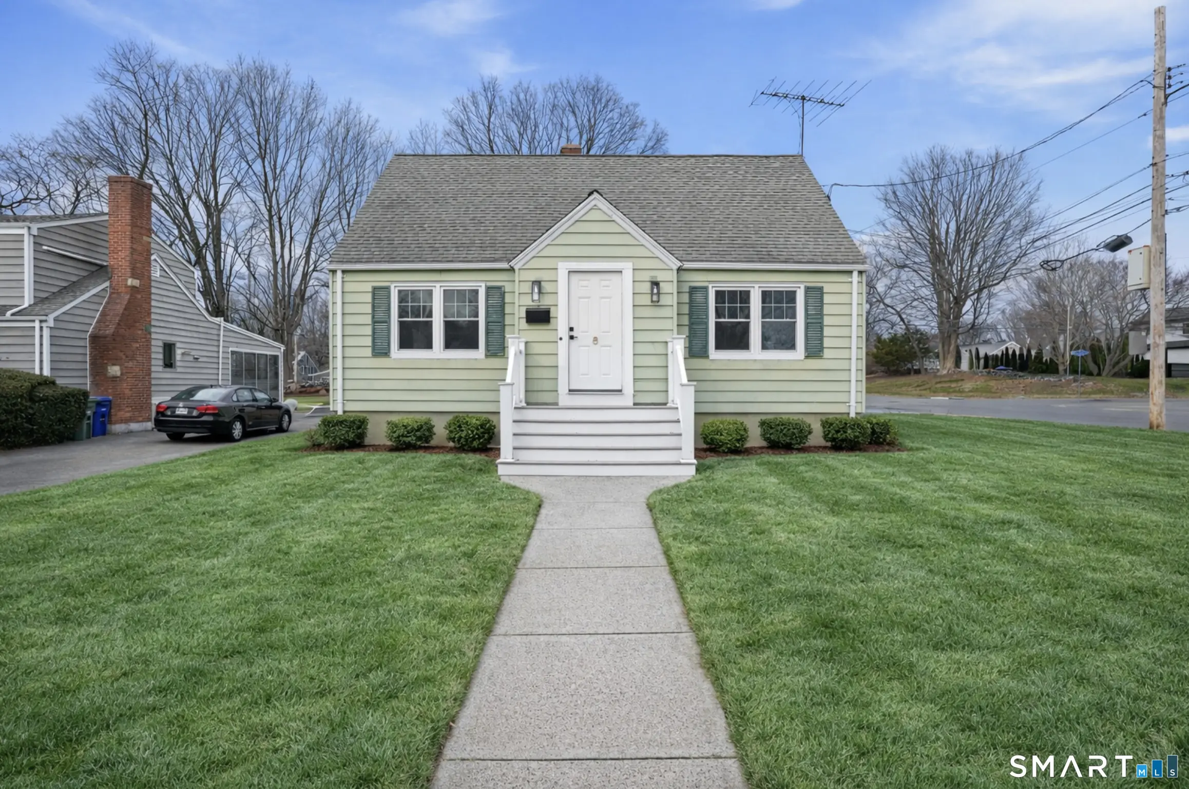 8 Raleigh Road, Bridgeport