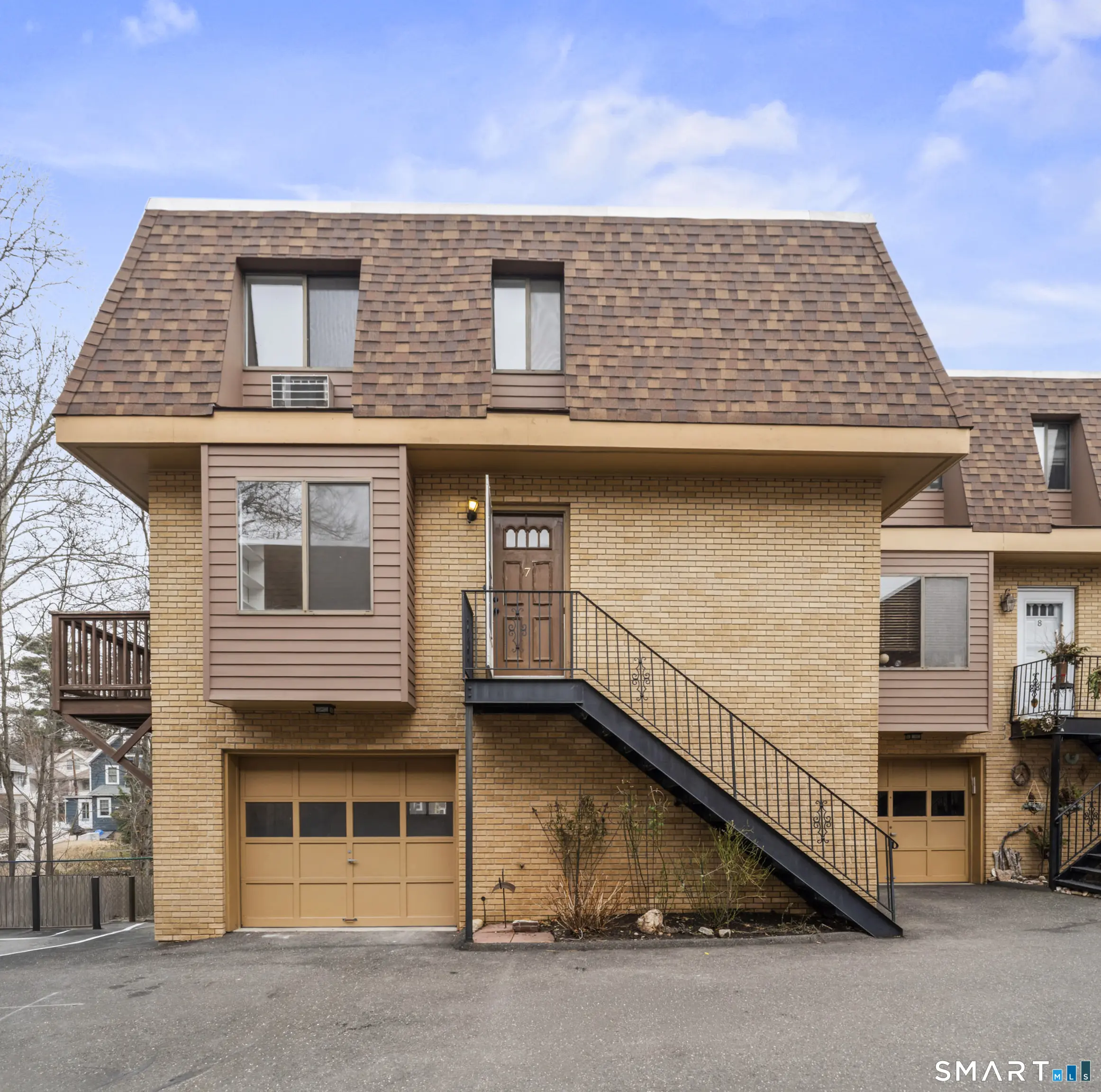 100 Maple Tree Avenue Apt 7, Stamford