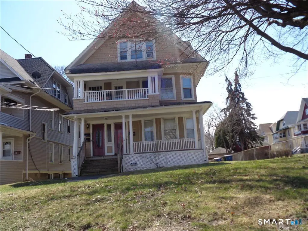 1662 Boston Avenue, Bridgeport