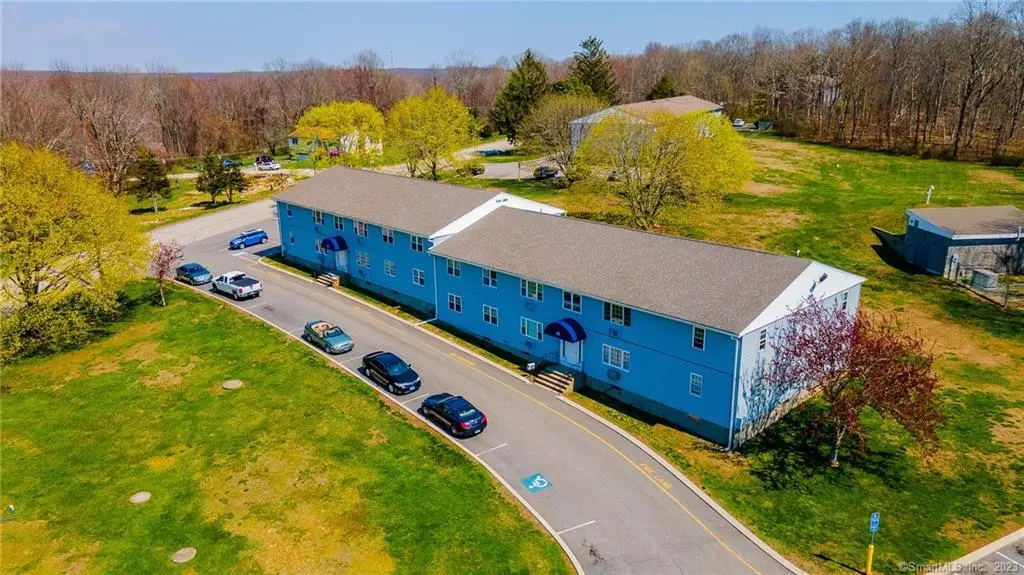 83 Horse Pond Road Apt B, Salem