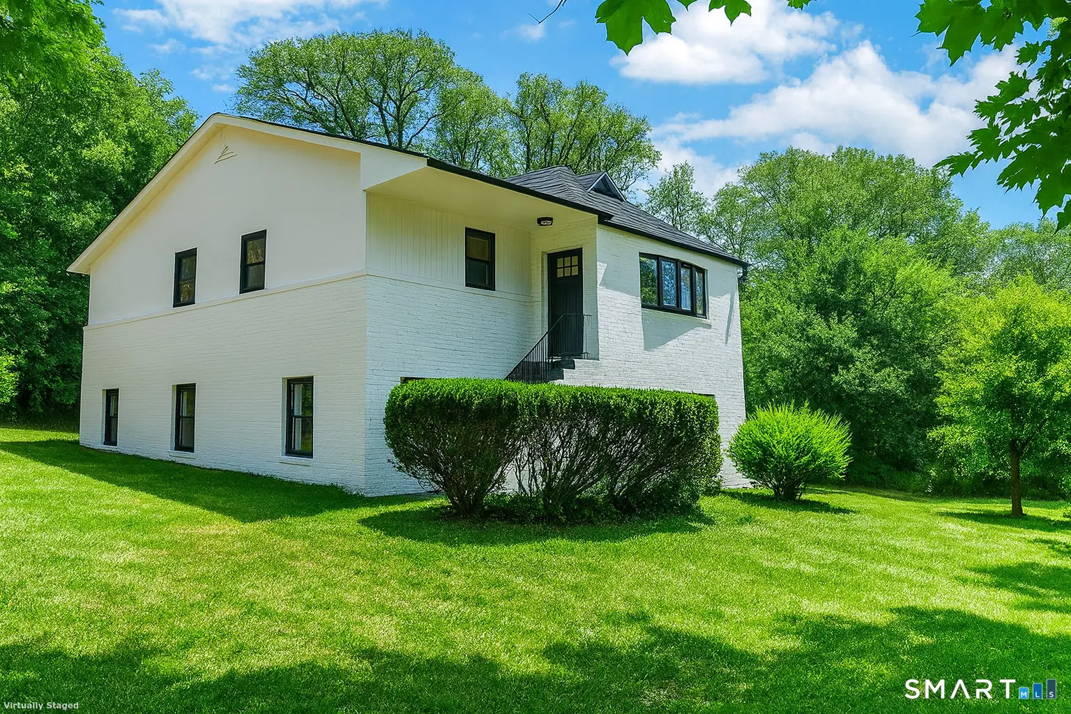 8 Fulton Drive, New Fairfield